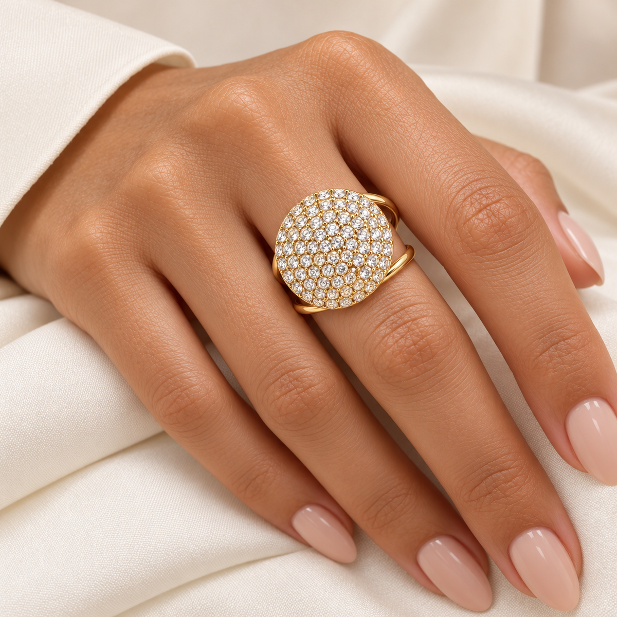 Bague Cercle Royal Cristaux Luxe