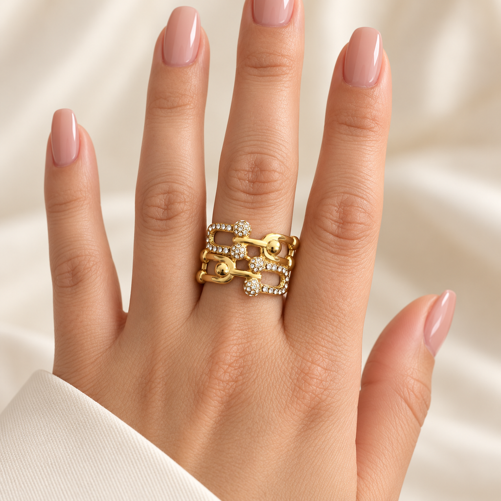 Bague T Luxe Dorés et Cristaux