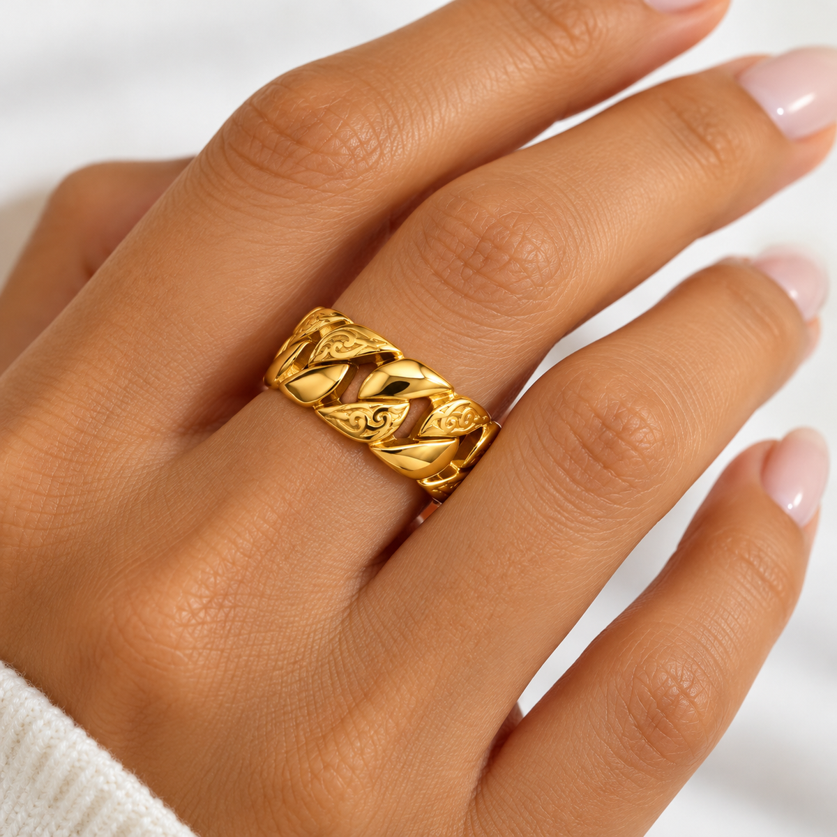 Bague Tresse Motifs Vagues Luxe