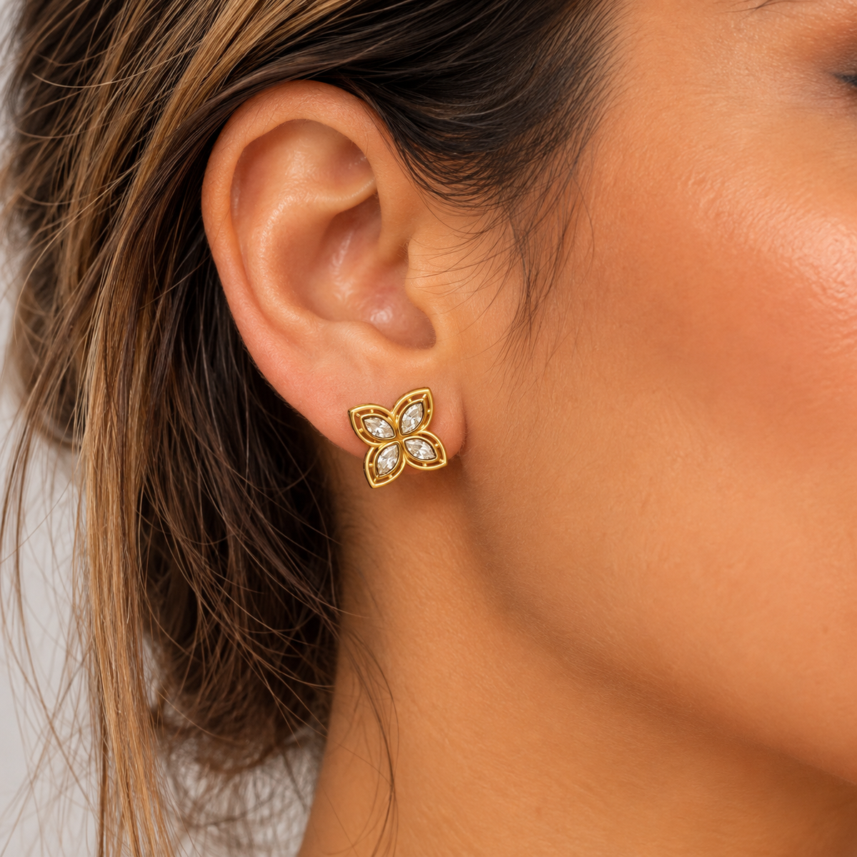 Boucles d'oreilles Chaîne Double Trèfles Pointus Cristaux Luxe
