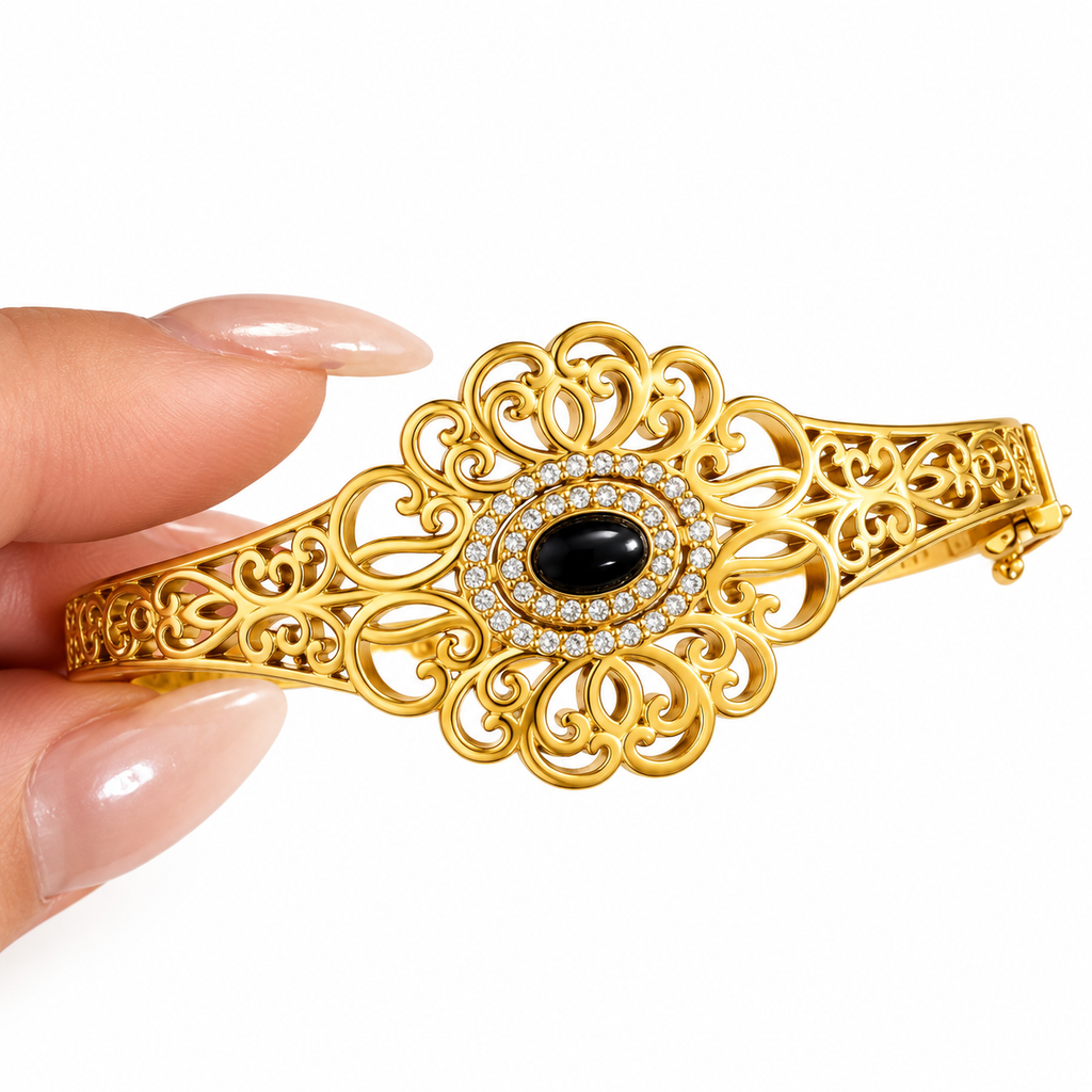 Bracelet Rigide Motifs Orientaux Pierre Noire et Cristaux Luxe