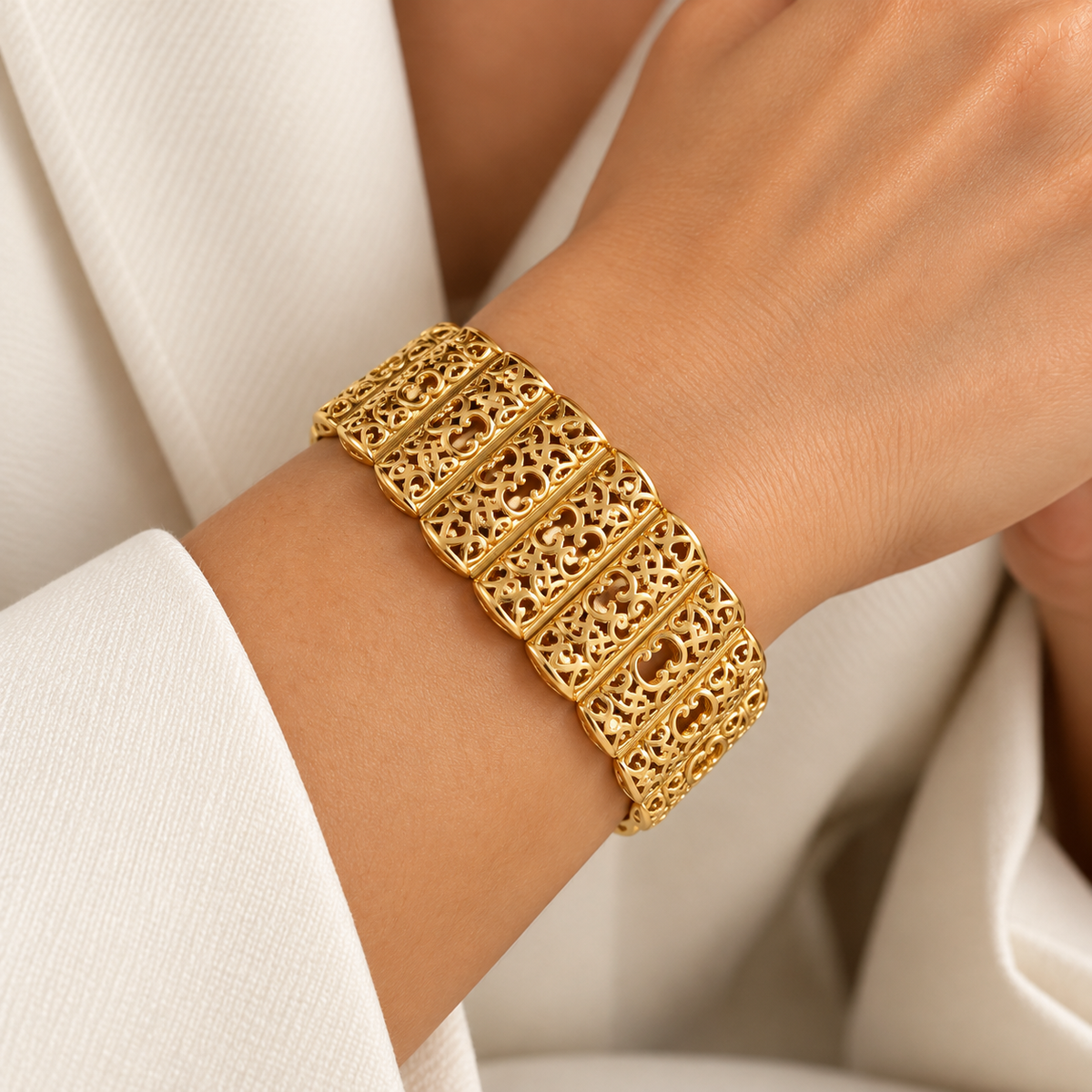 Bracelet Rigide Vagues Orientales CC Luxe