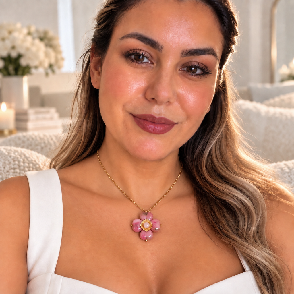 Collier Fleur Multi Coeurs Roses Luxe