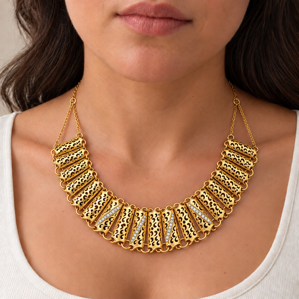 Collier Multi Barres Virgules et Cristaux Luxe