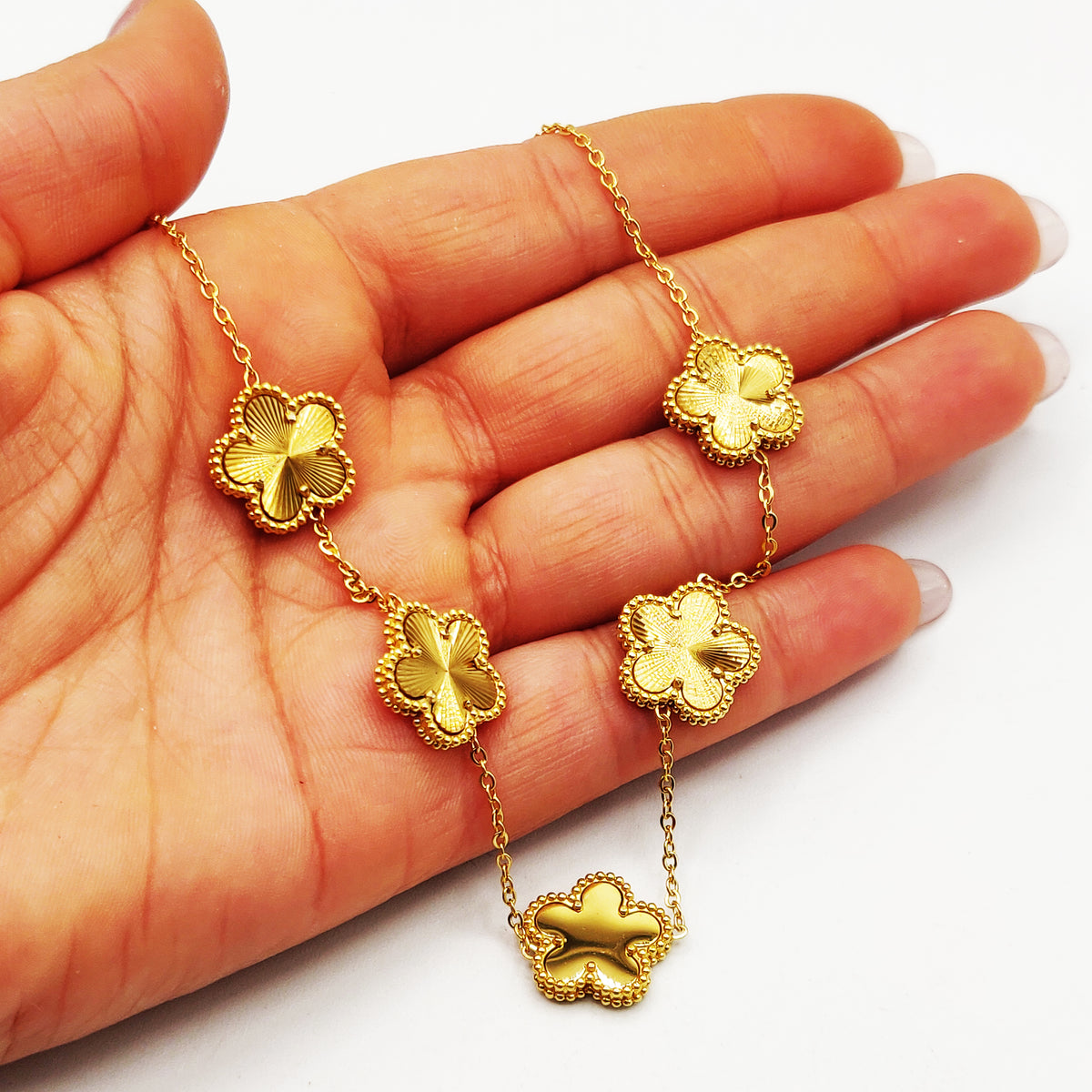 Collier Marguerites Dorées Tour Perles d'imitation Luxe