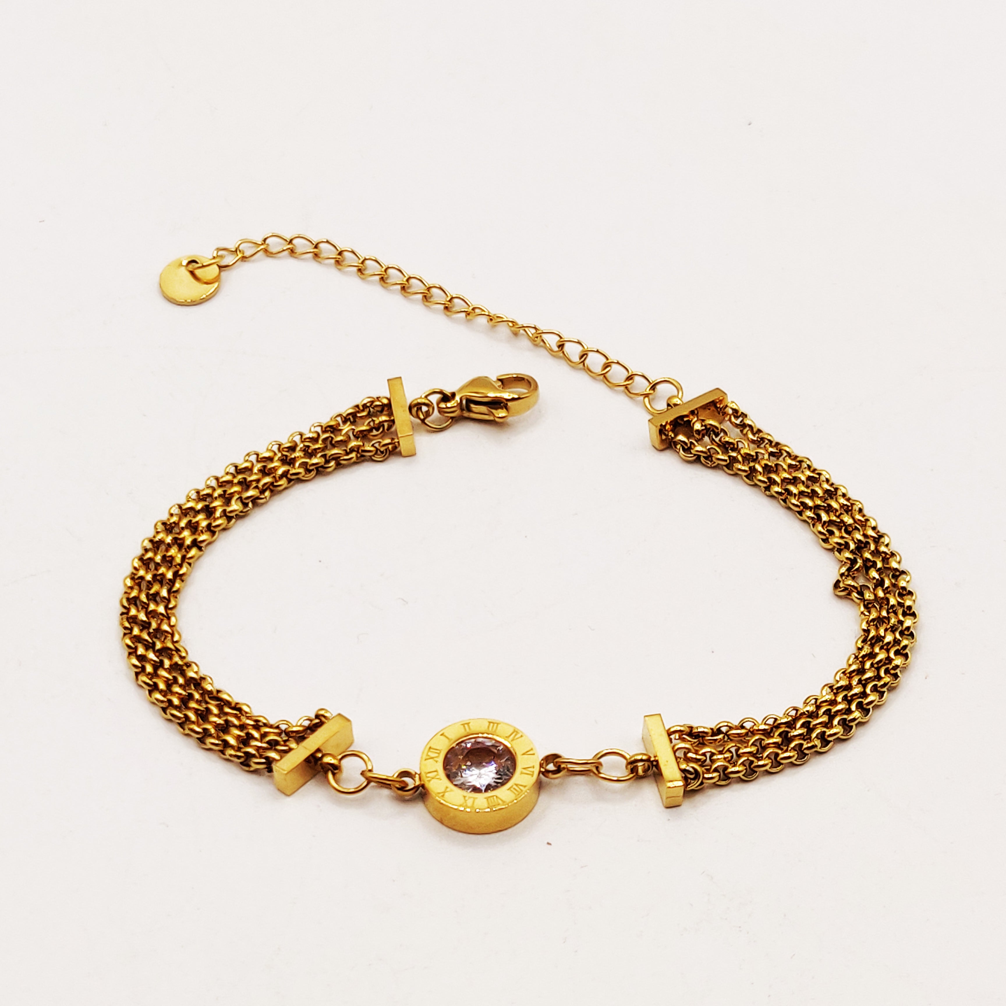 Bracelet Triple Chaîne Pendentif Cristal Romain Luxe