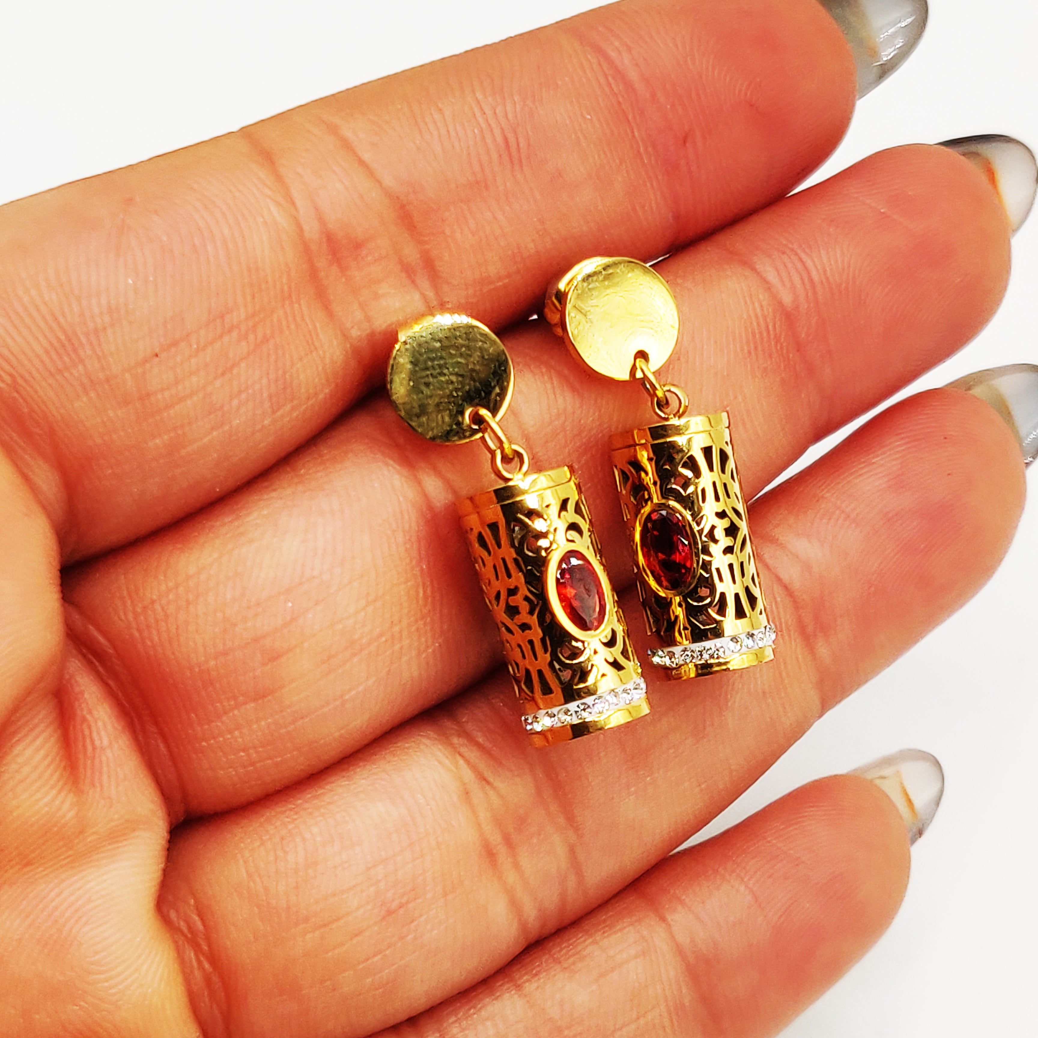 Boucles d'oreilles Tube Oriental Cristal Rouge Luxe
