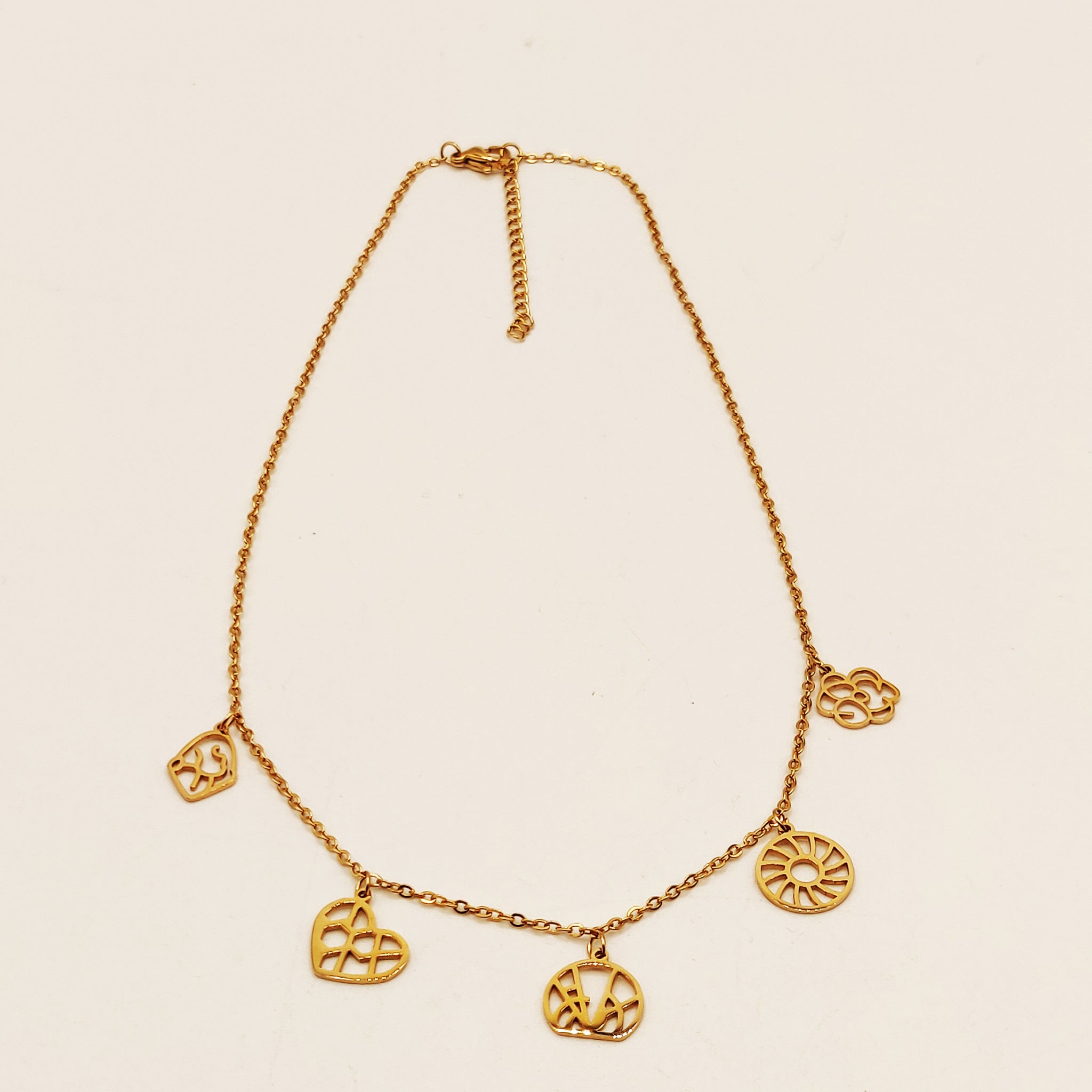 Collier Multi Pendentifs Creux