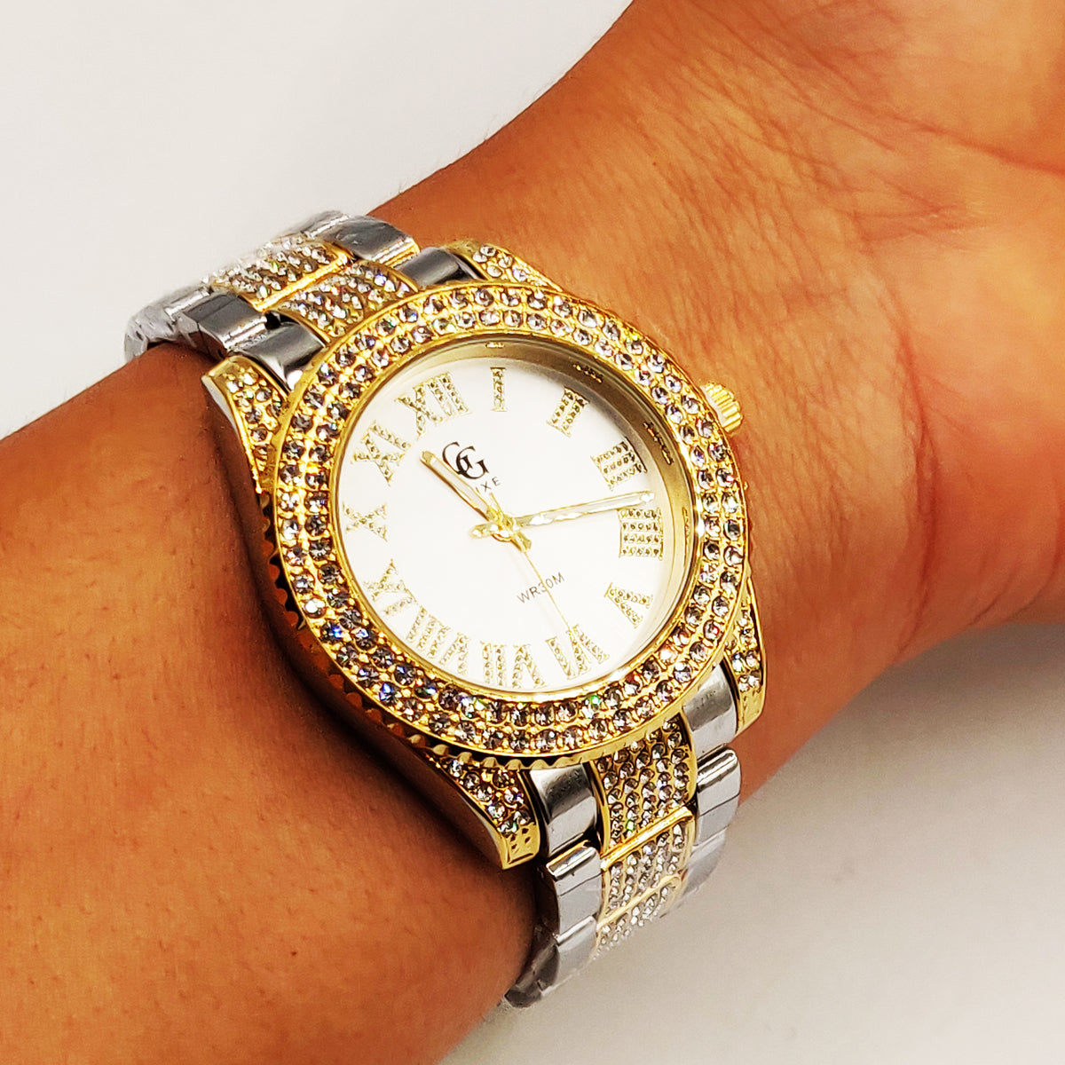Montre GG Luxe FA1704 Fond Blanc