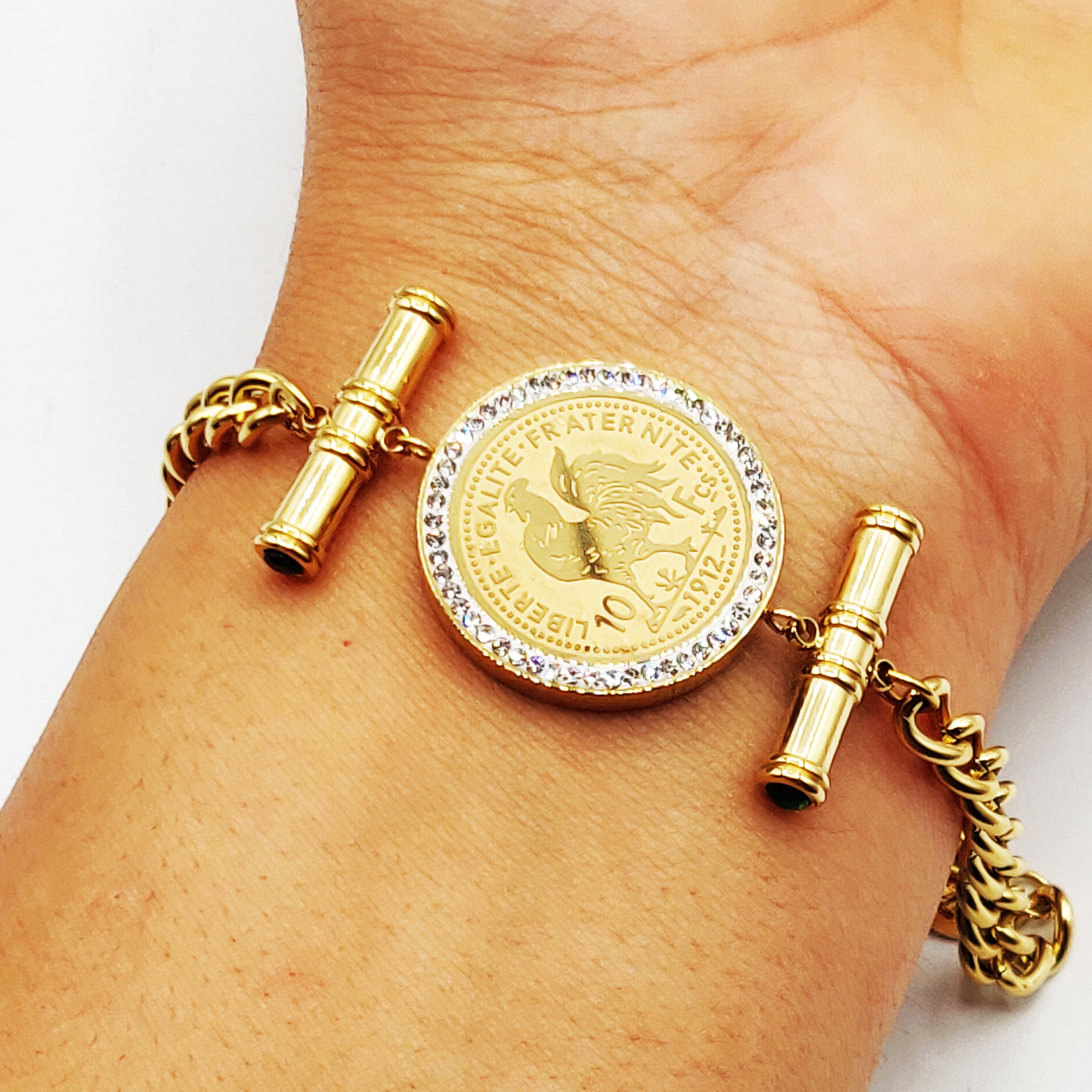 Bracelet Tresse Grand Pendentif Louise Coq Luxe et Pierres Vertes