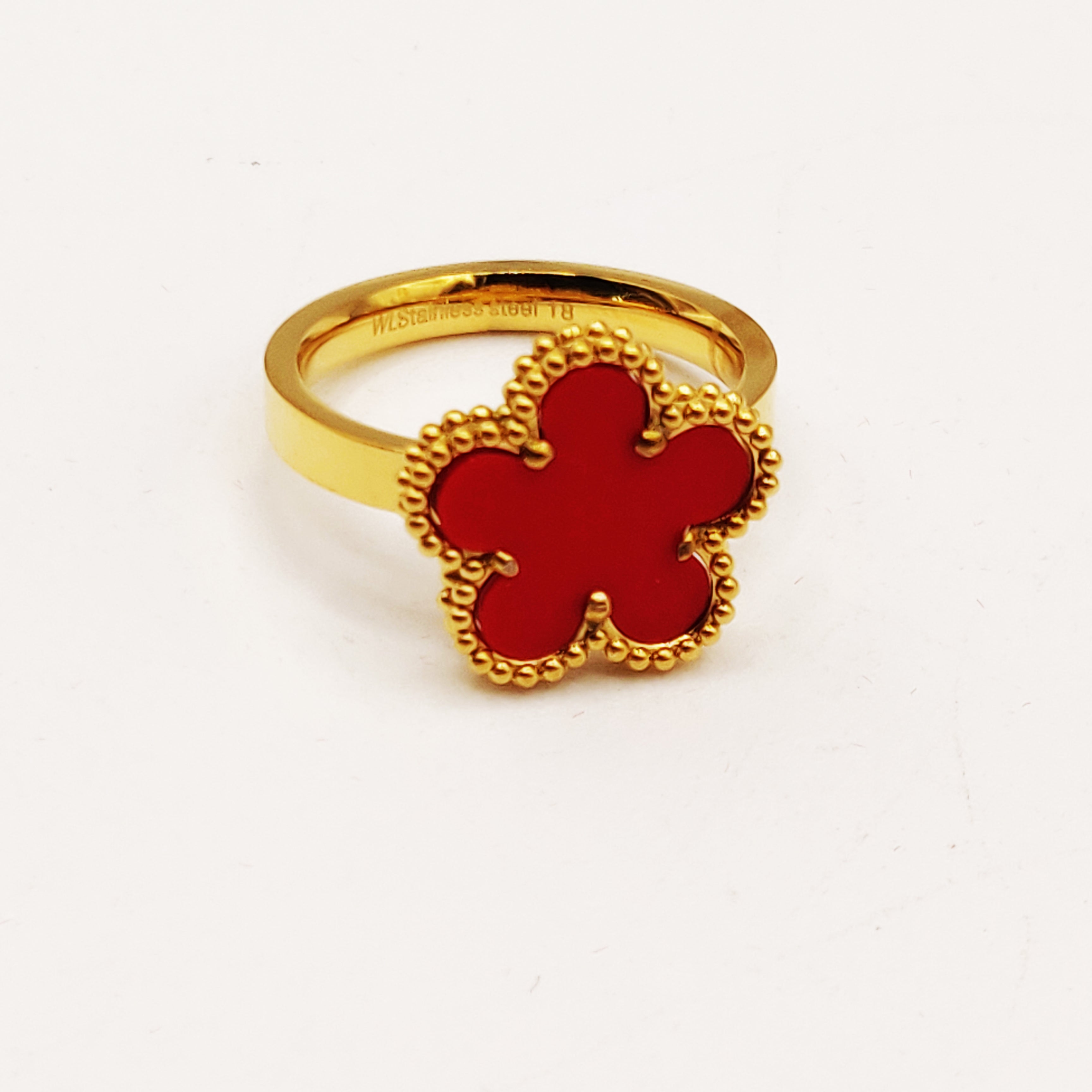Bague Marguerites Dorées et Rouges Tour Perles d'imitation Luxe