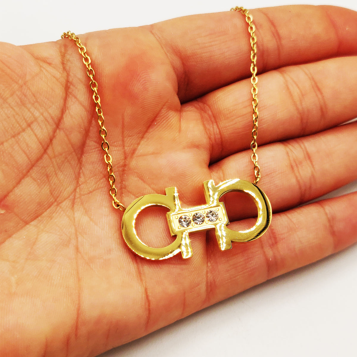 Collier Double Oméga Luxe