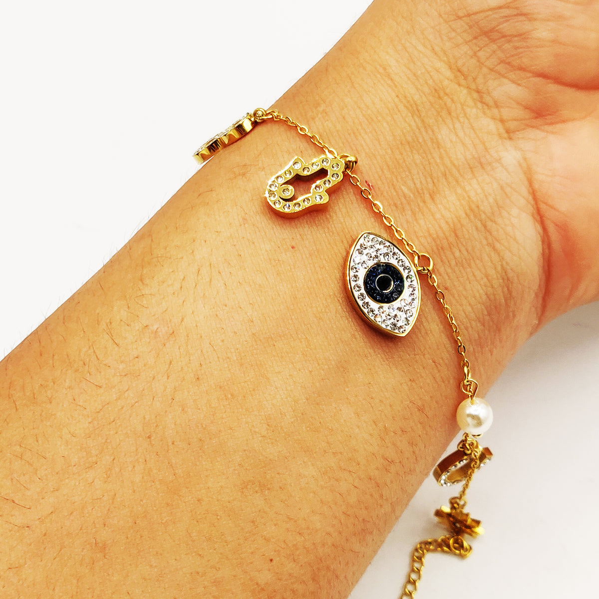 Bracelet Oeil Noir Multi Pendentifs Cristaux