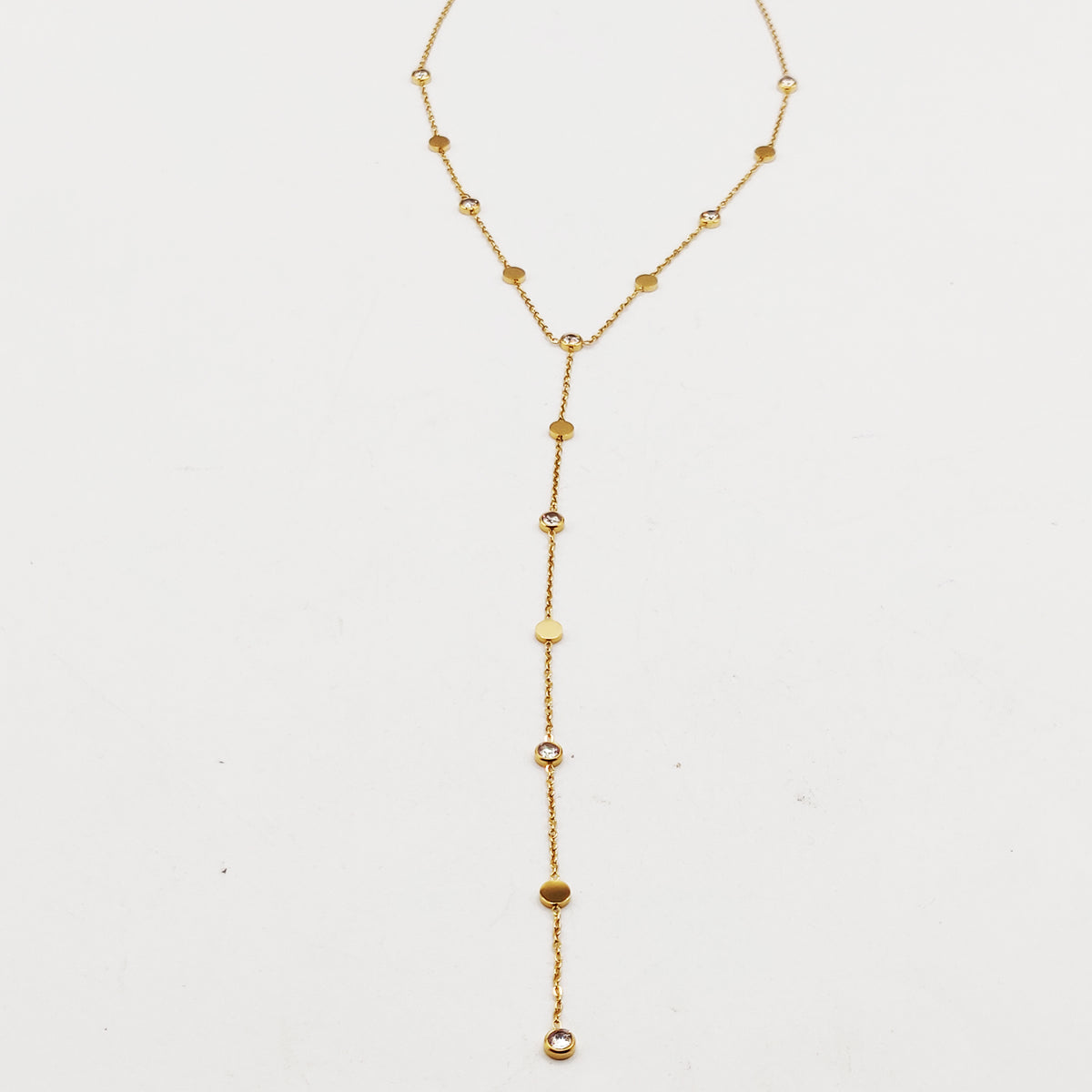 Collier Cercles Dorés et Cristaux Descendant