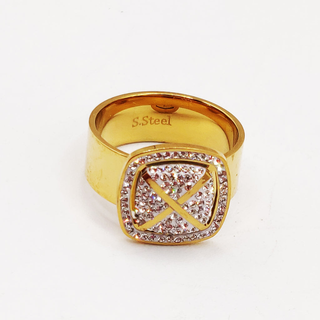 Bague Carré Bombé Cristaux Luxe