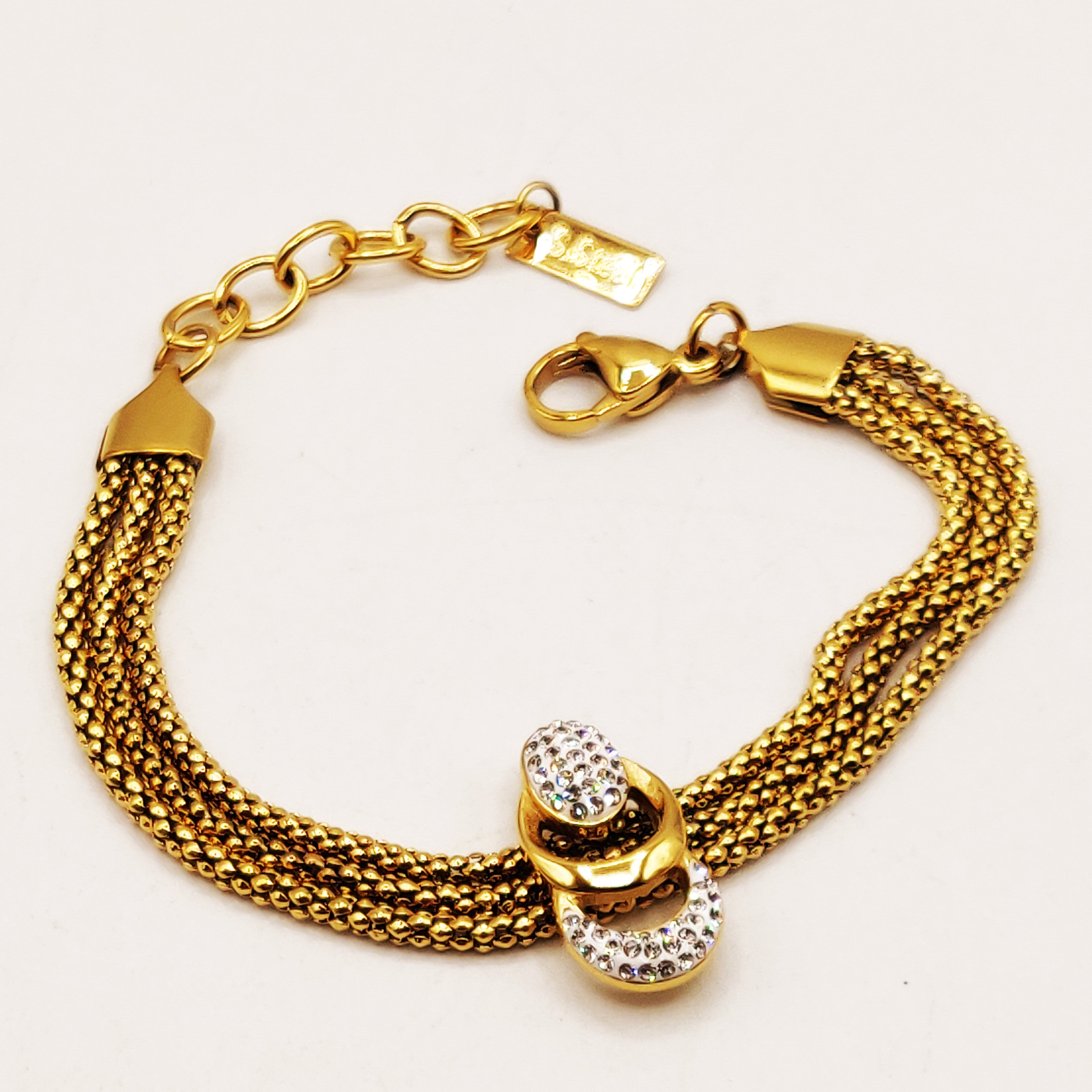Bracelet Multi Chaînes Arrondies Pendentifs Ovales et Cristaux