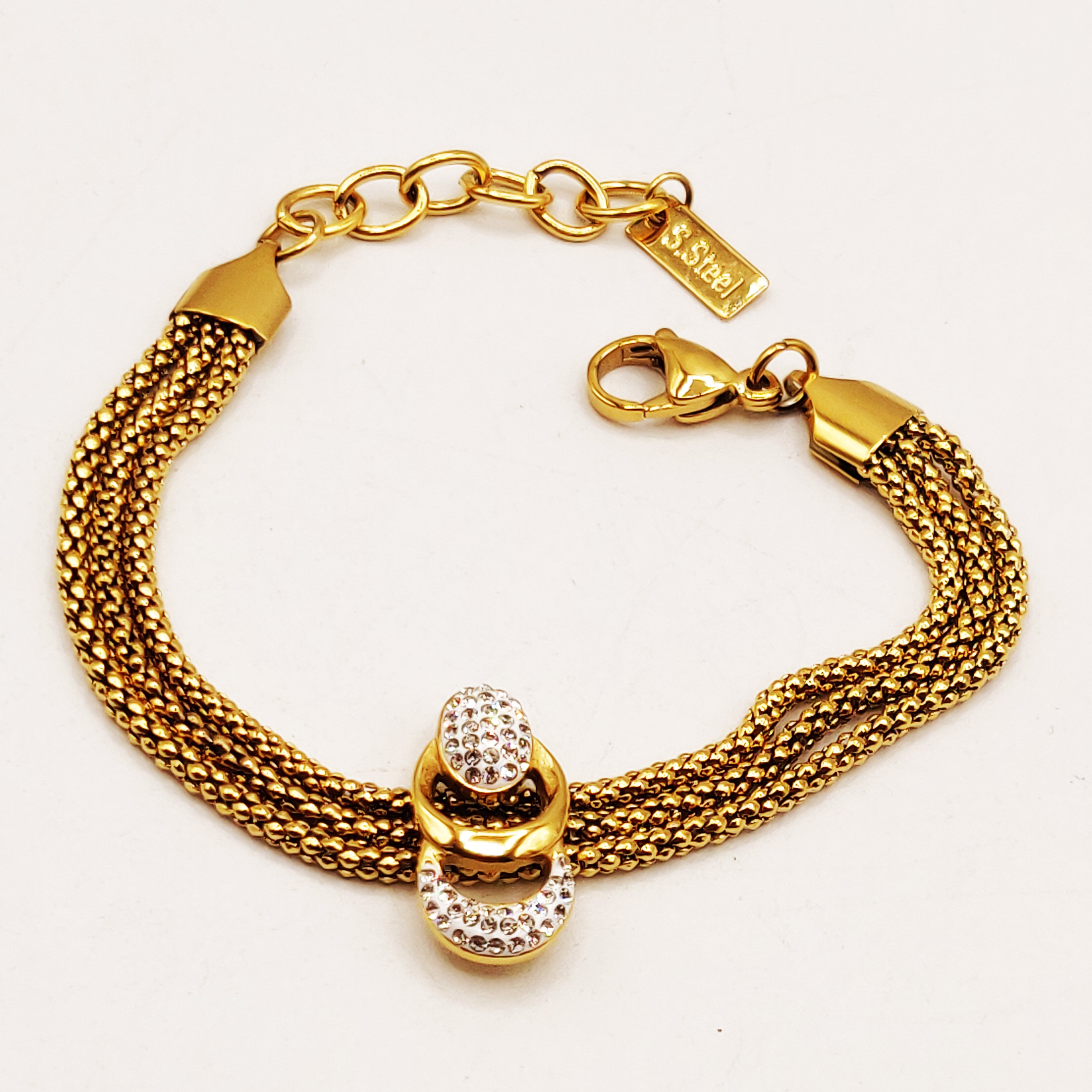 Bracelet Multi Chaînes Arrondies Pendentifs Ovales et Cristaux