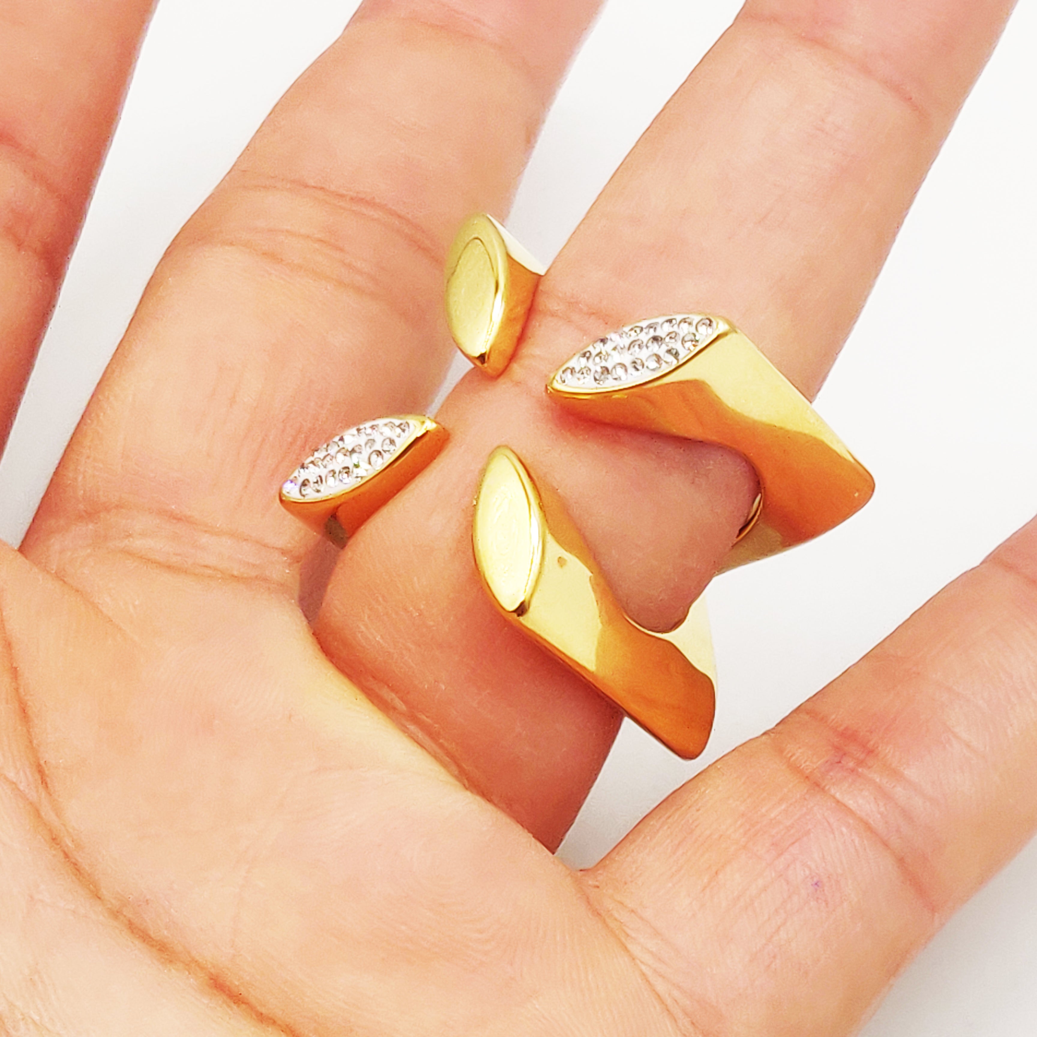Bague 4 Feuilles Cristaux Luxe