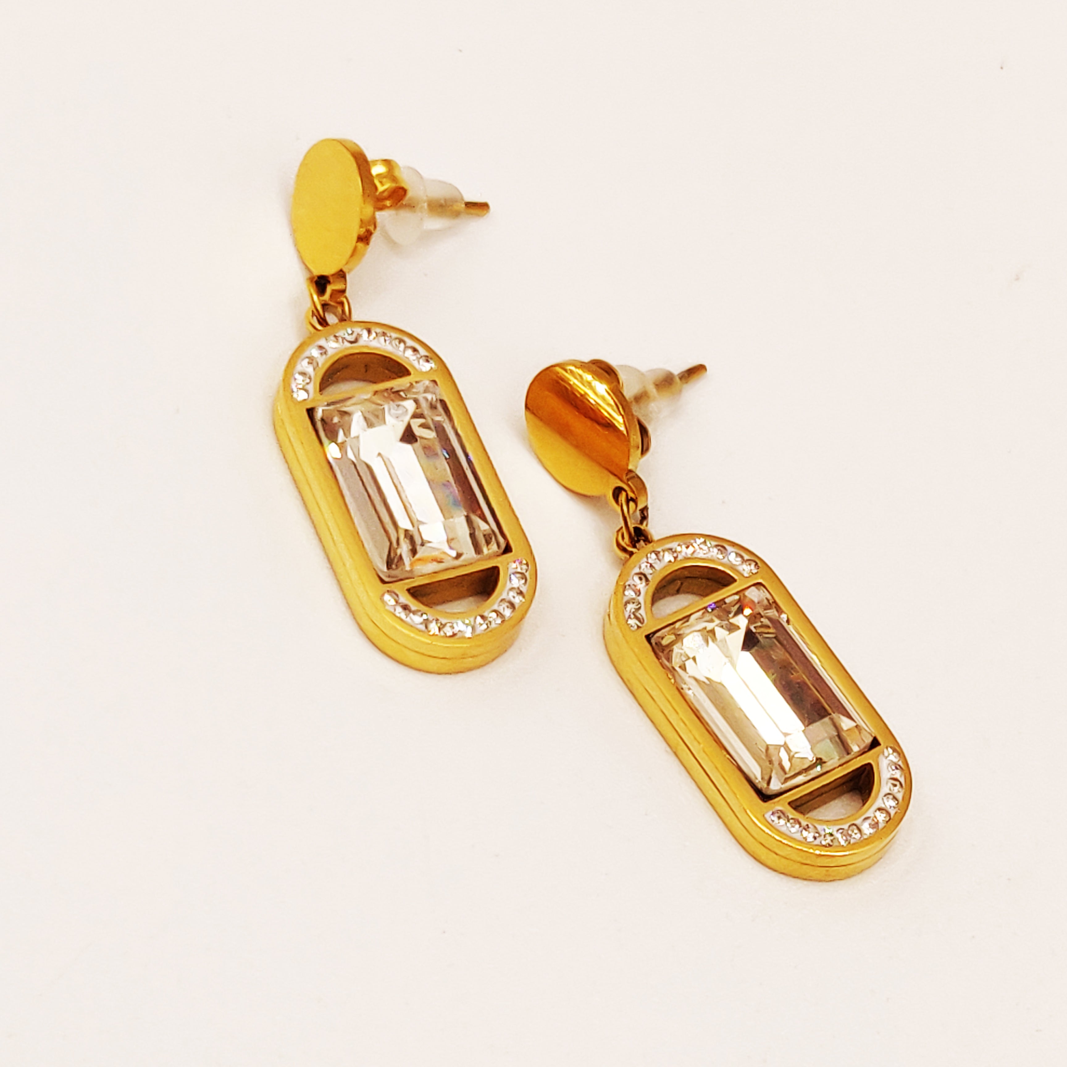 Boucles d'oreilles Chaîne Cercles Cristaux et Grand Cristal Rectangle Luxe