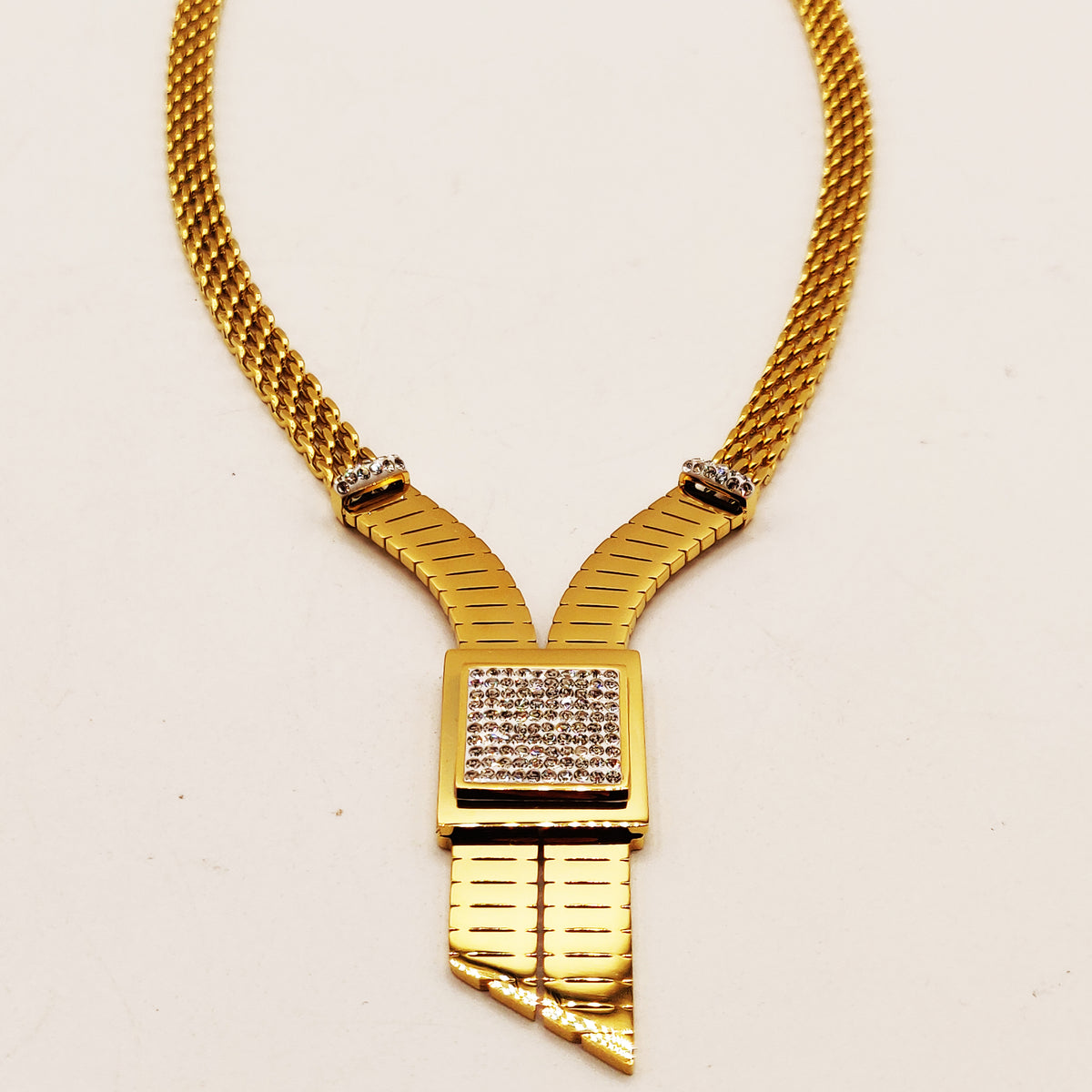 Collier Maille Carré Cristaux Luxe