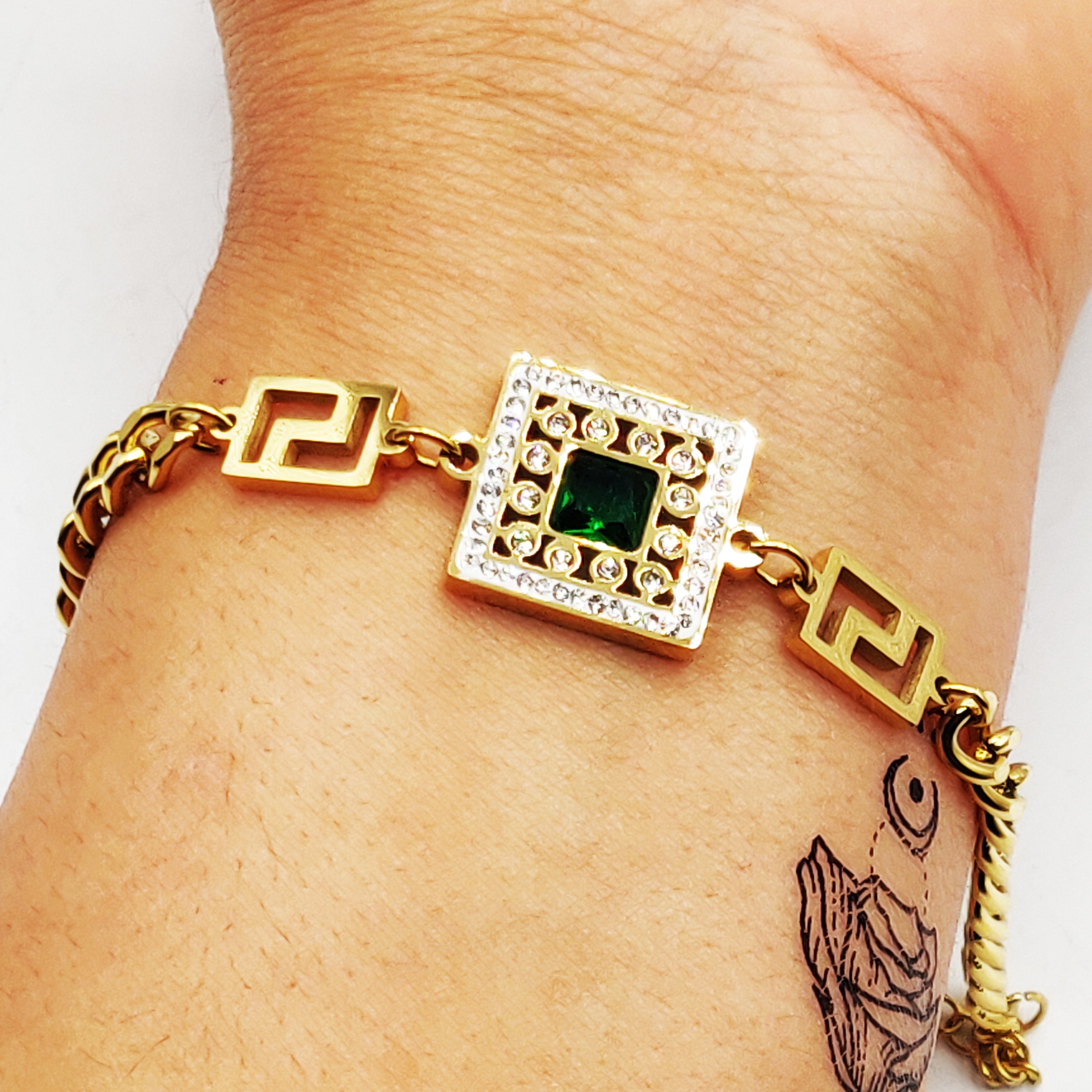 Bracelet Tresse V Luxe Pendentif Carré Cristal Vert