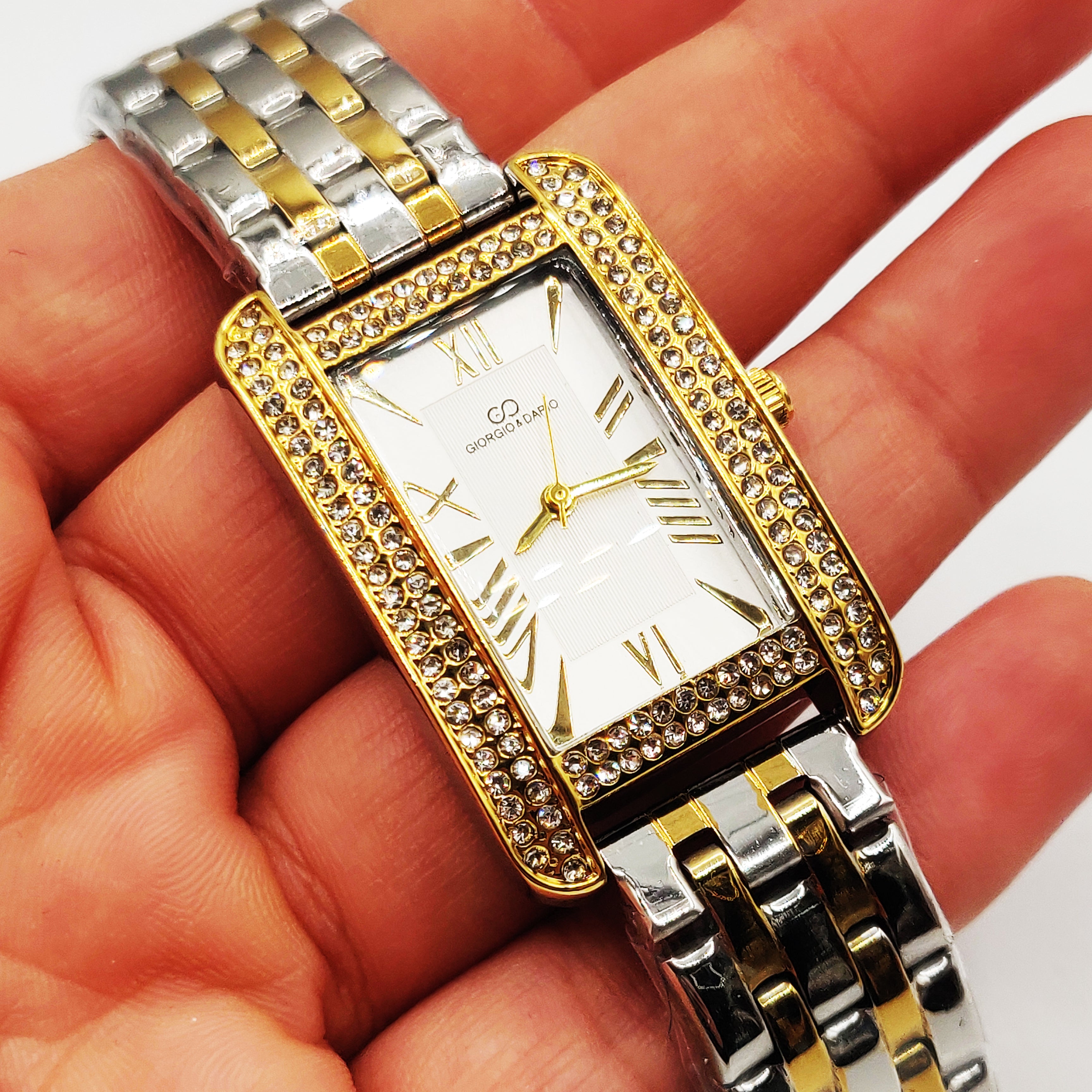 Montre Giorgio & Dario EU4599 Fond Blanc Bracelet Argenté et Doré