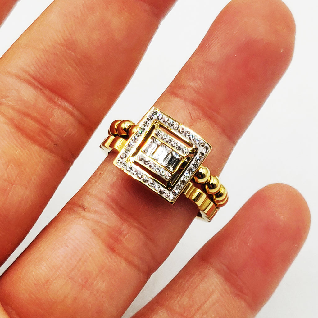 Bague Carré Cristaux Tour Perles d'imitation Dorées