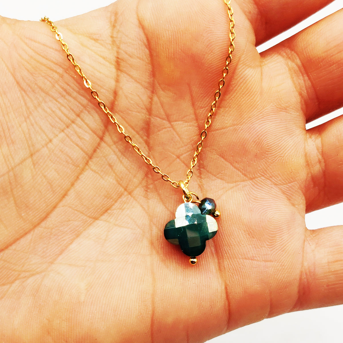 Collier Simple Trèfle Vert