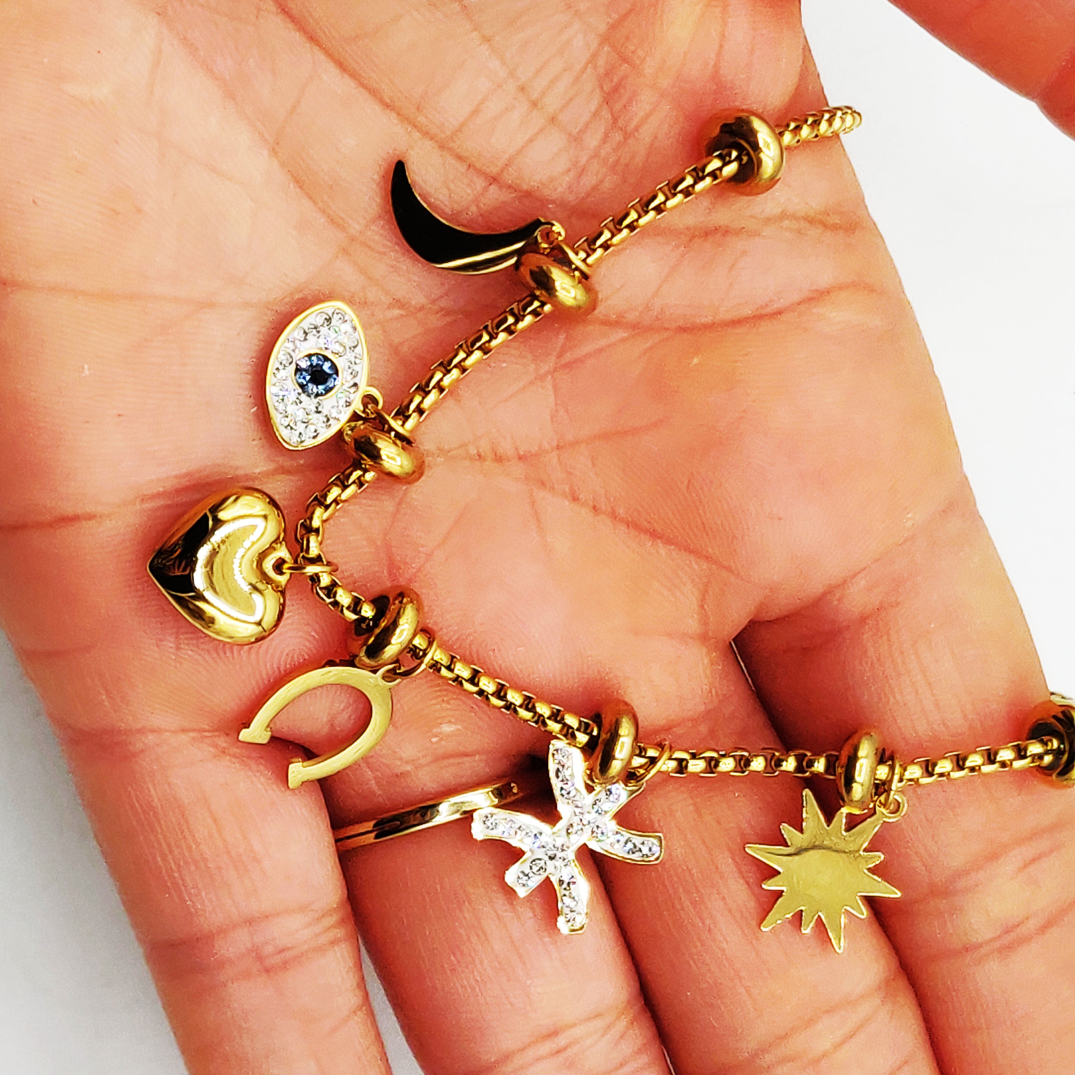 Collier Chaîne Arrondie Multi Pendentifs Coeur Luxe