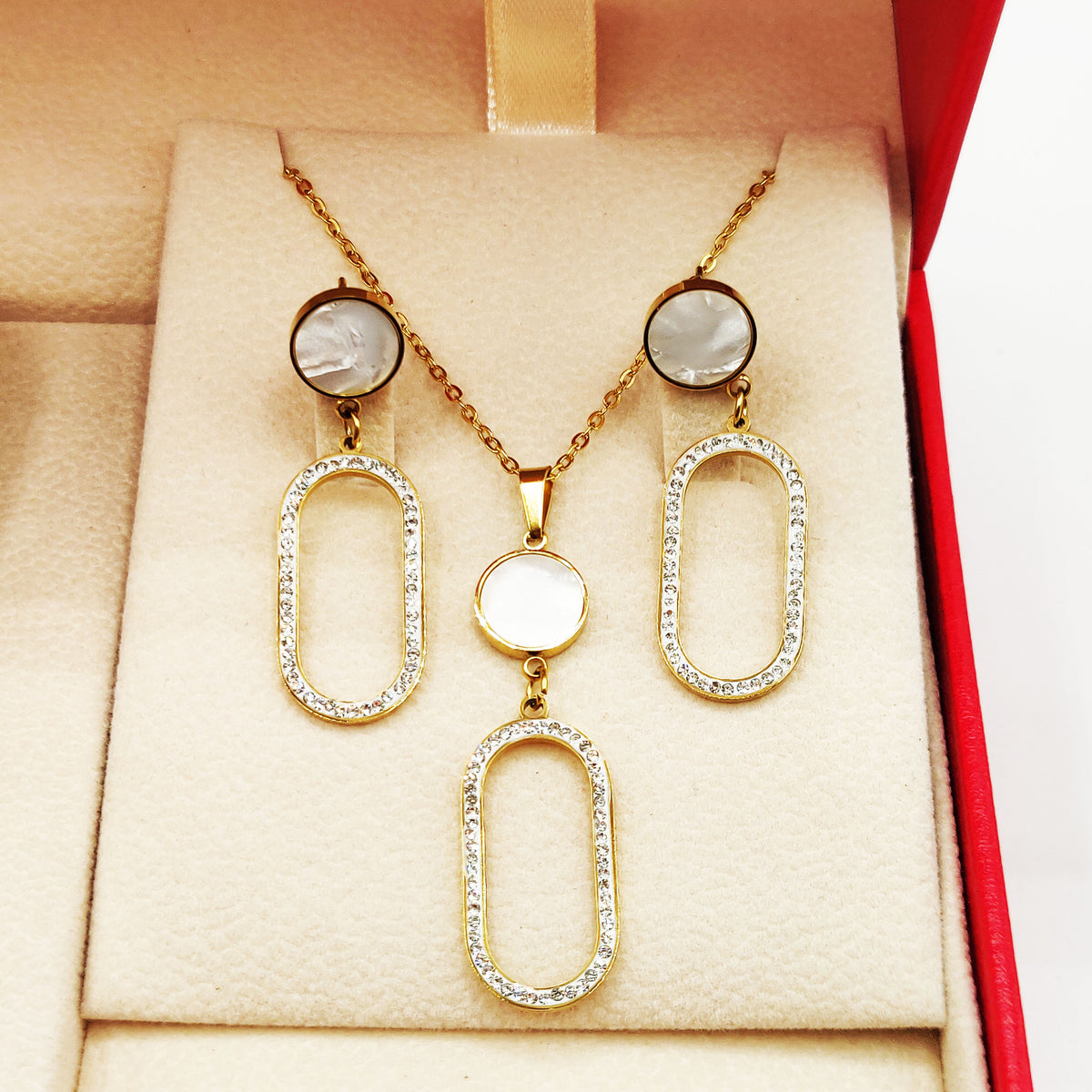 Coffret Montre Giorgio & Dario EU6336 Fond Blanc avec Collier et Boucles d'oreilles Ovales Cristaux
