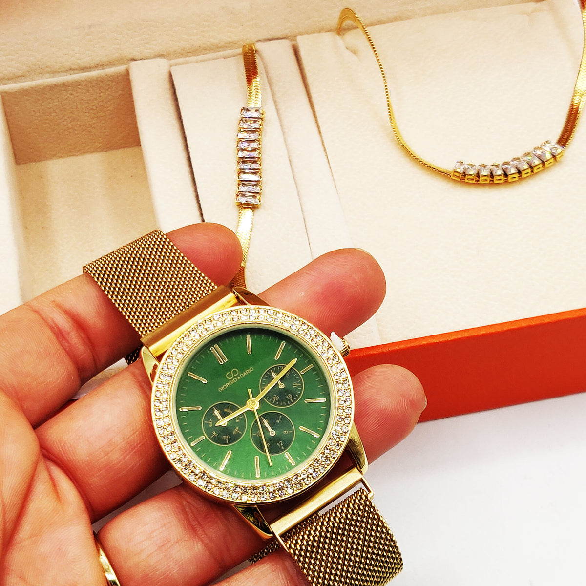 Coffret Montre Giorgio & Dario EU5944 Fond Vert avec Collier et Bracelet Cristaux Rectangles