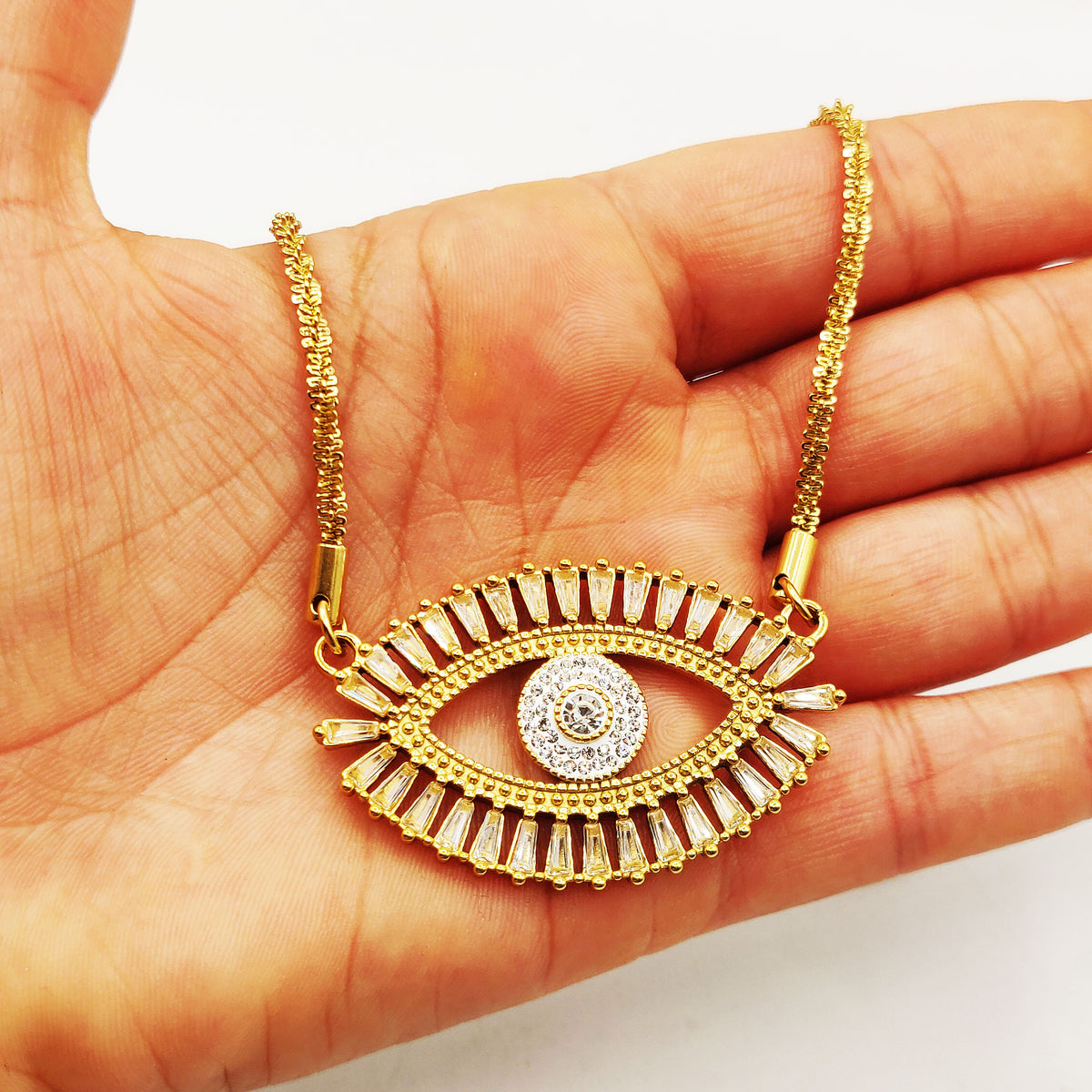 Collier Grand Oeil Tout en Cristaux Luxe