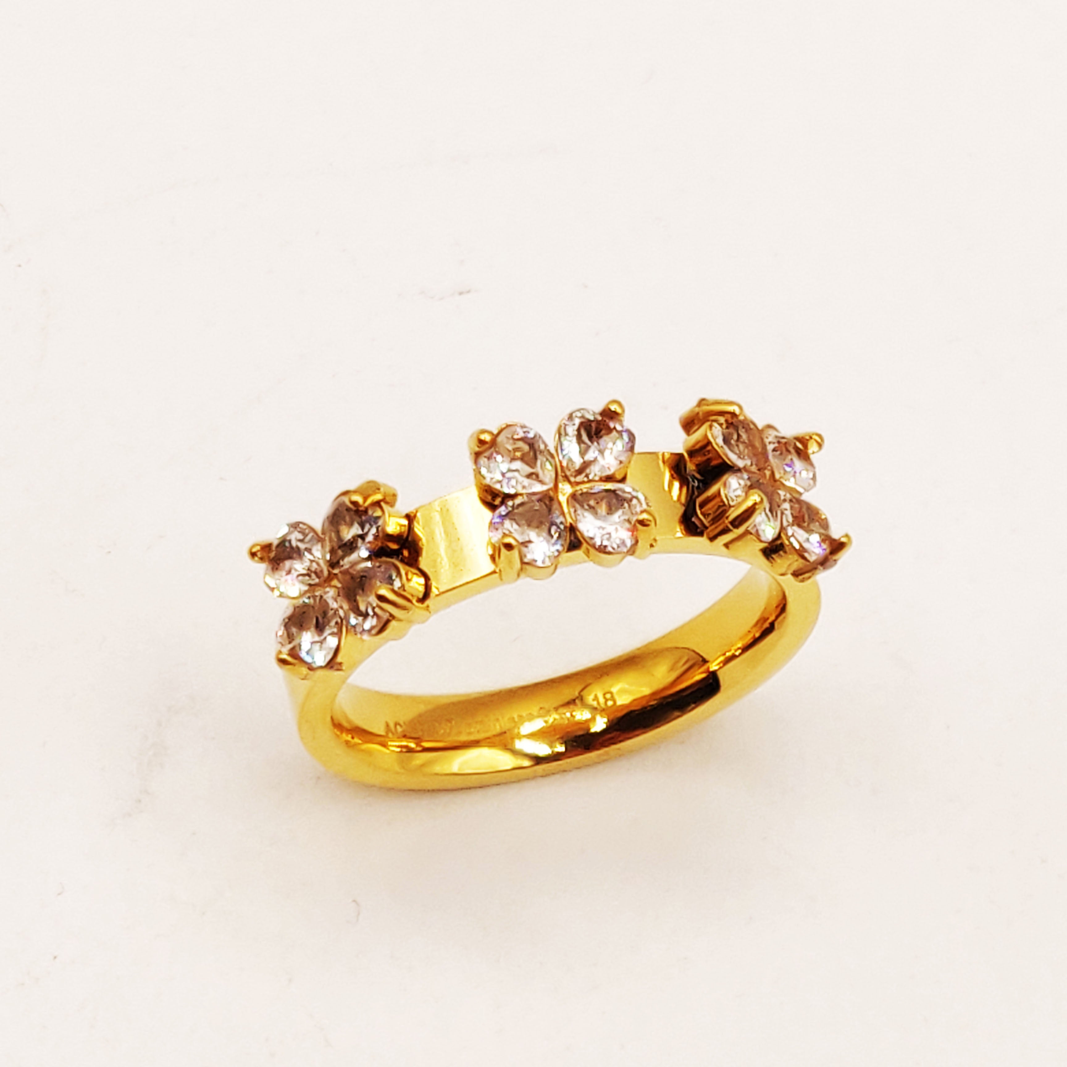 Bague Cercle 3 Trèfles Cristaux Luxe