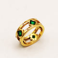 Bague Multi Étoiles et Carreaux Cristaux Verts Luxe