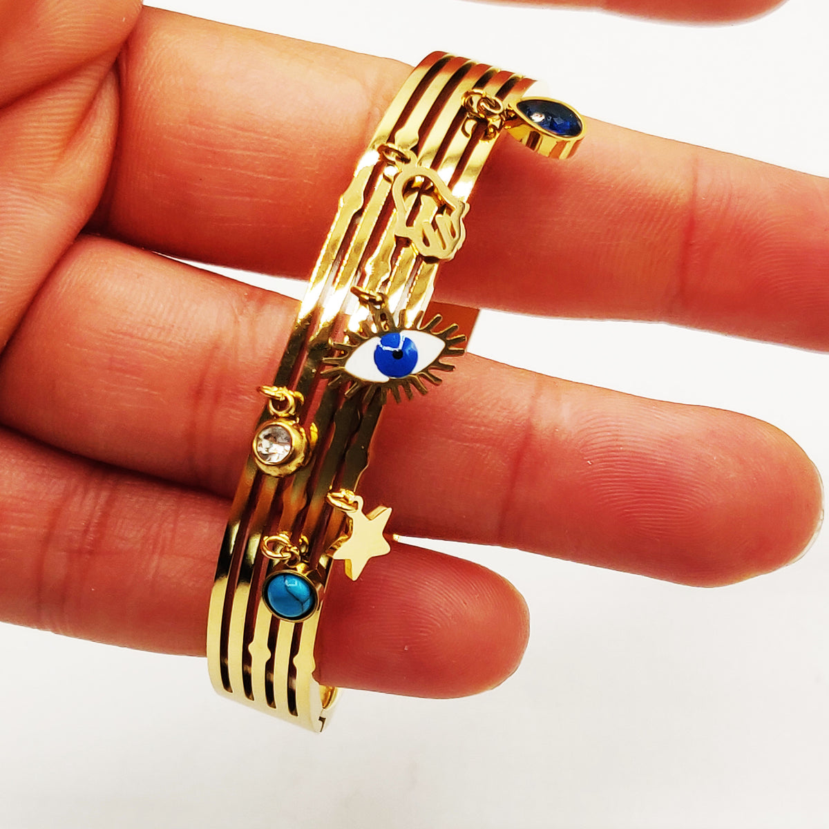 Bracelet Rigide Oeil Multi Pendentifs Luxe