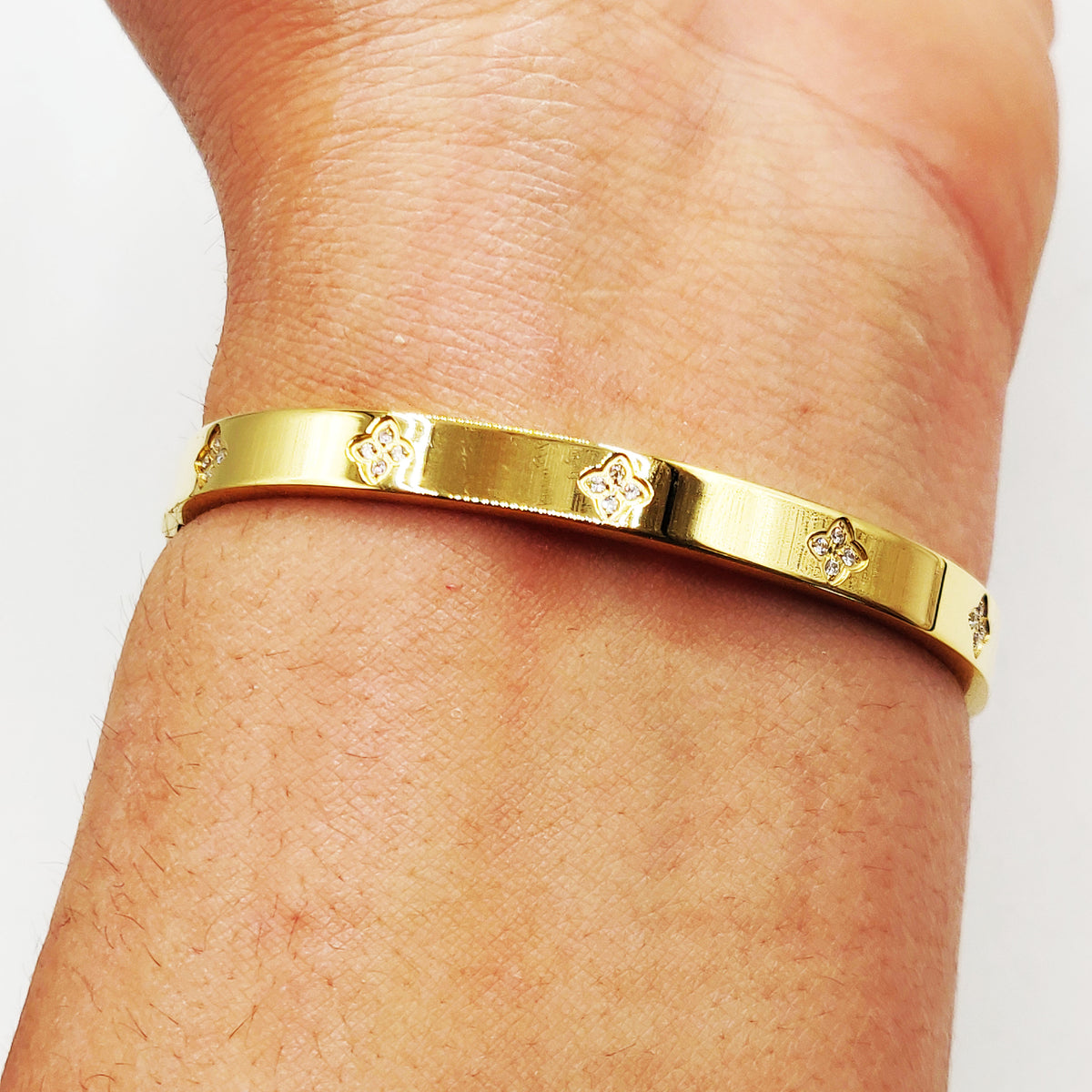 Bracelet Rigide Trèfles Cristaux Intégrés