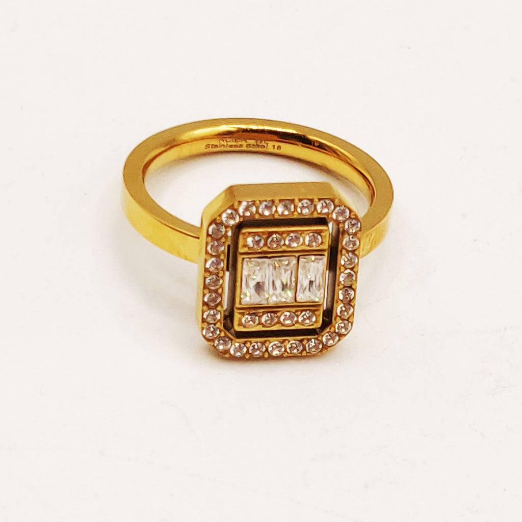 Bague Carré Tour Cristaux Luxe