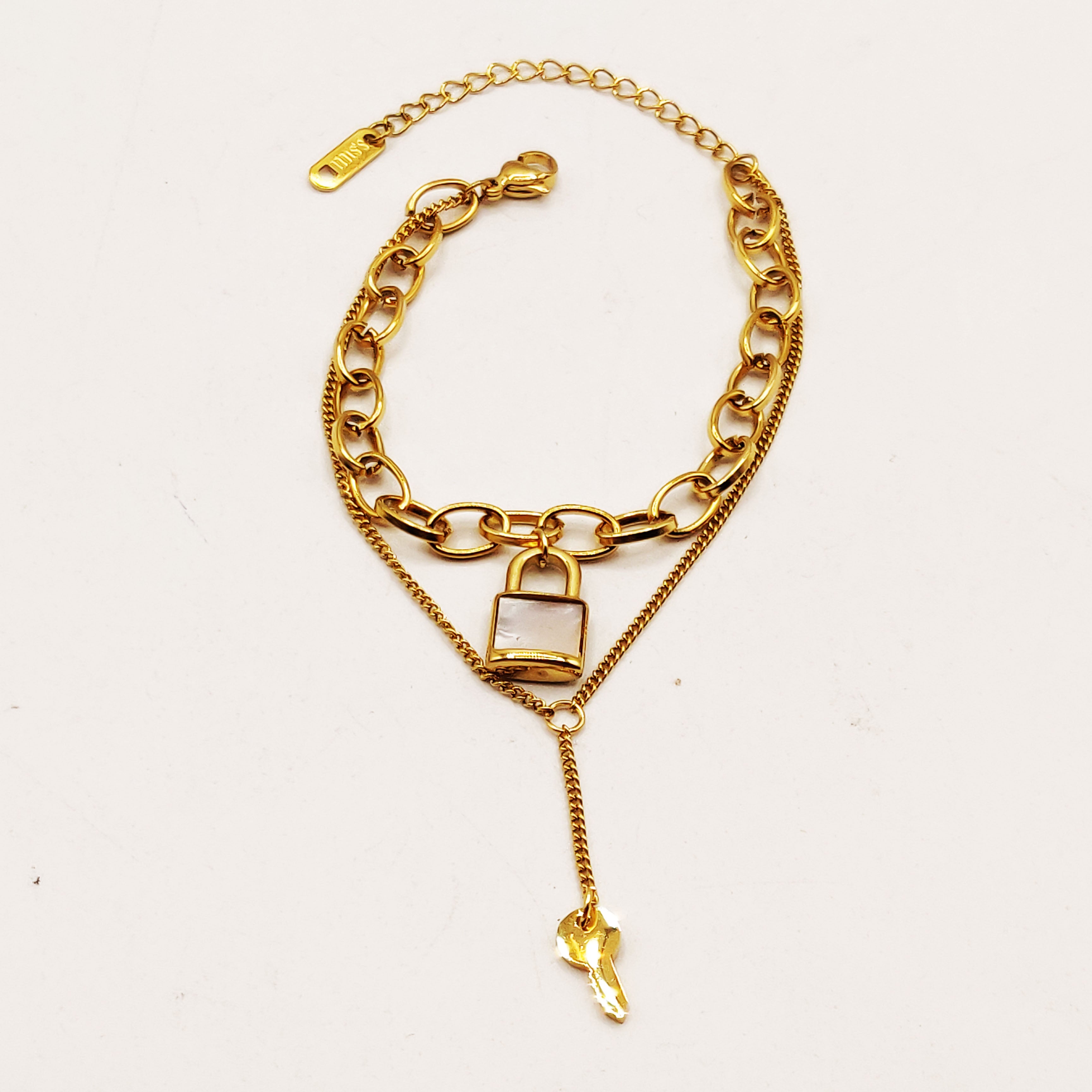Bracelet Double Cadenas et Clé Luxe