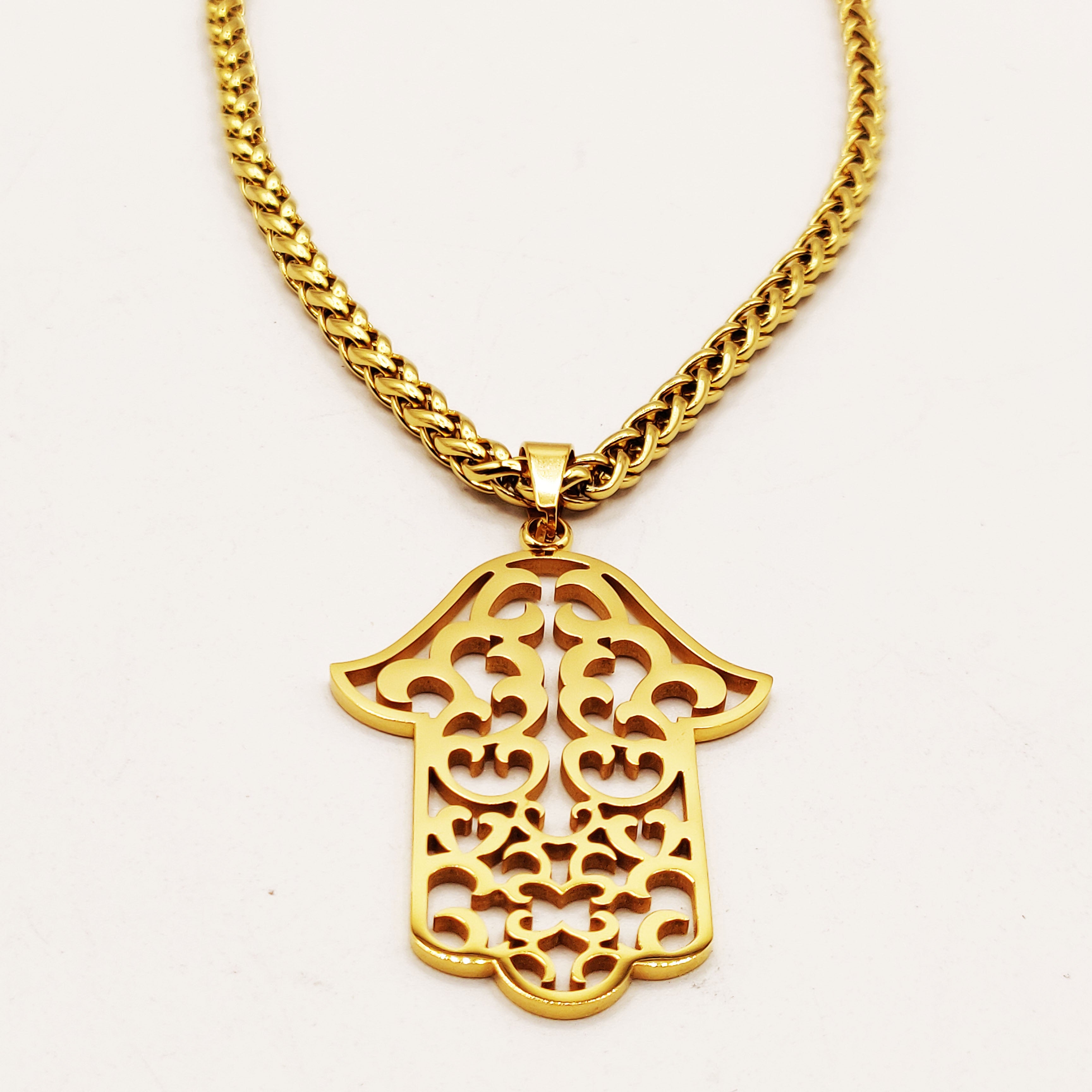 Collier Torsade Pendentif Grande Main de Fatma Orientale Luxe