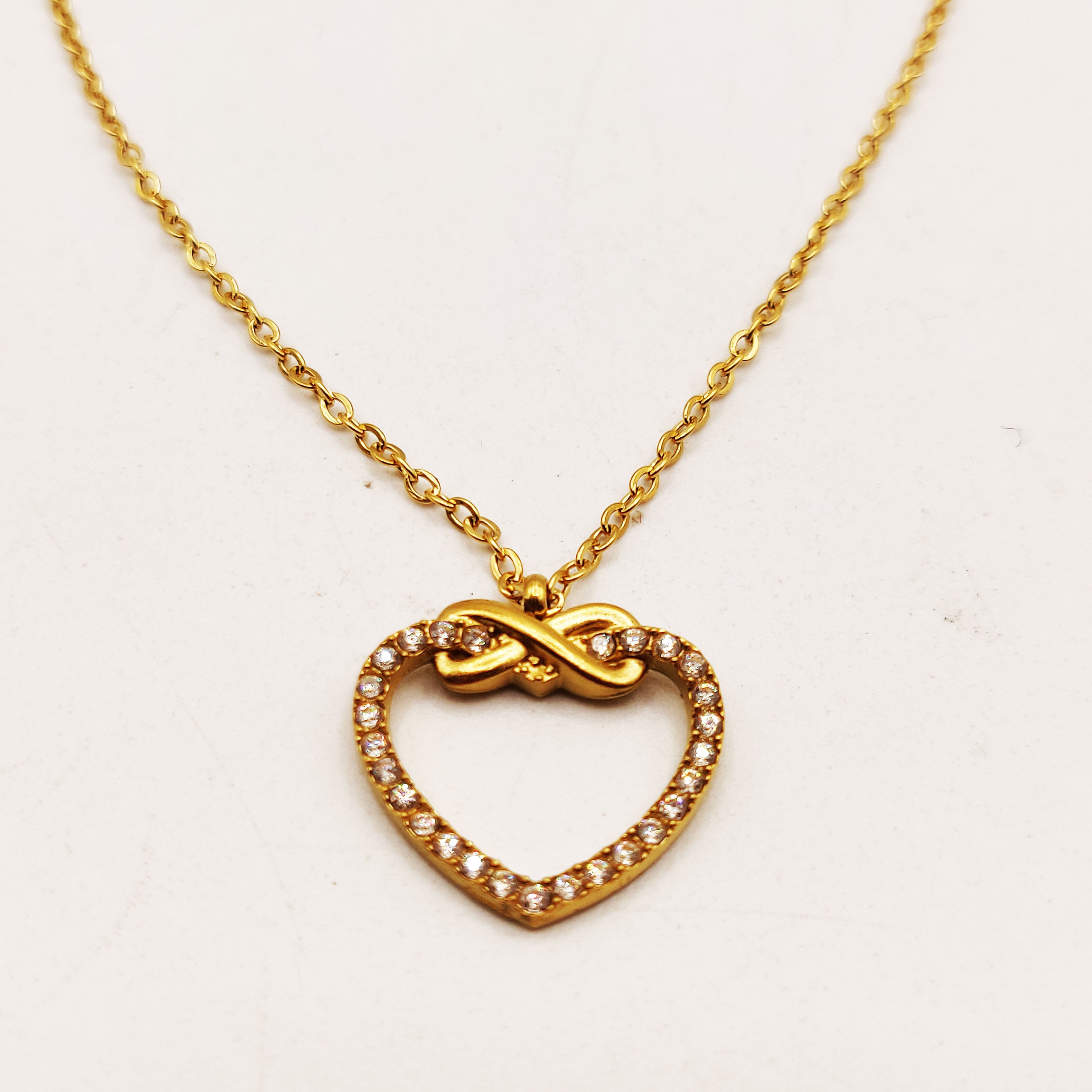Collier Coeur Infinity Tour Cristaux