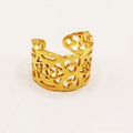 Grande Bague Creusée Motifs Coeurs
