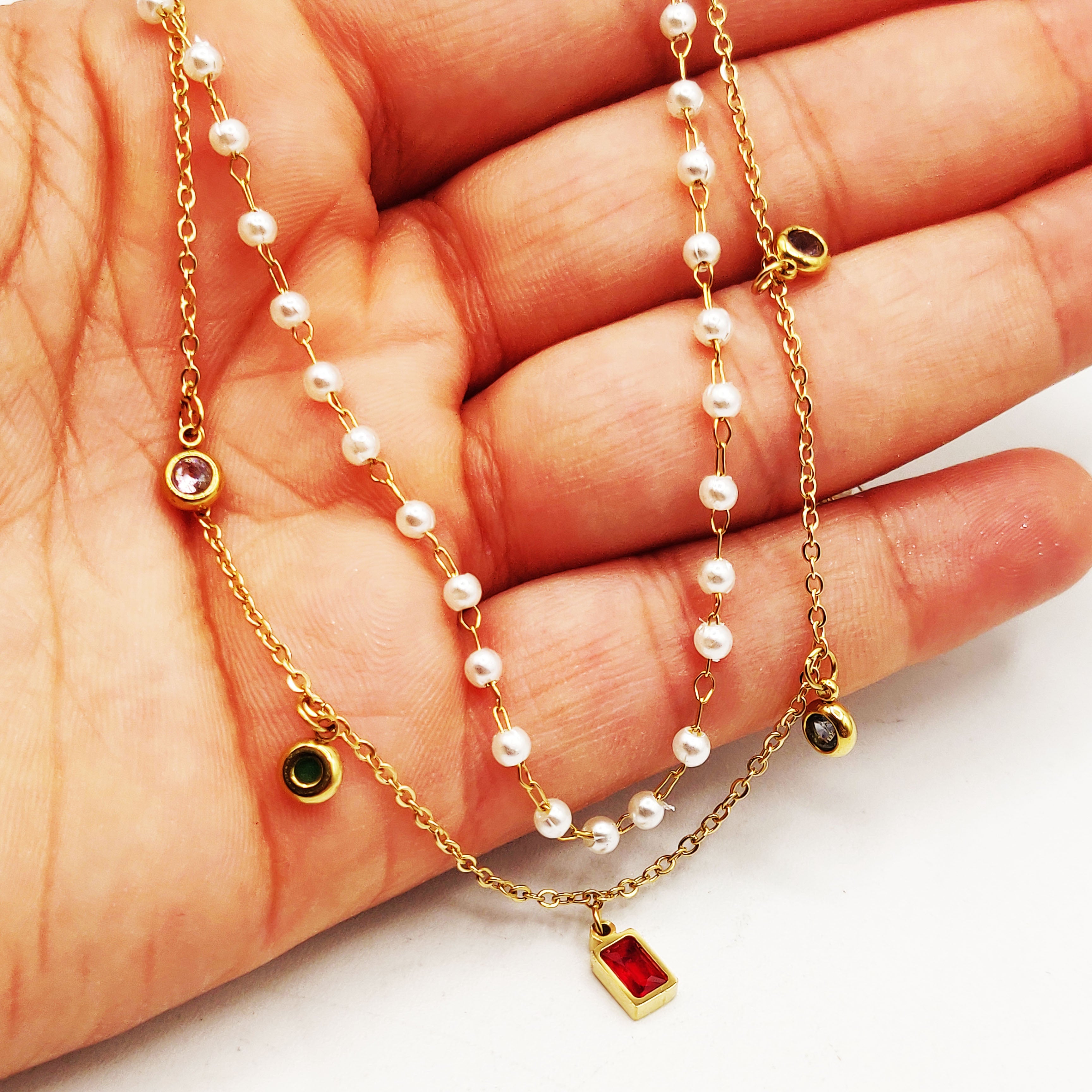 Collier Double Cristaux Multicolores et Perles d'imitation Blanches