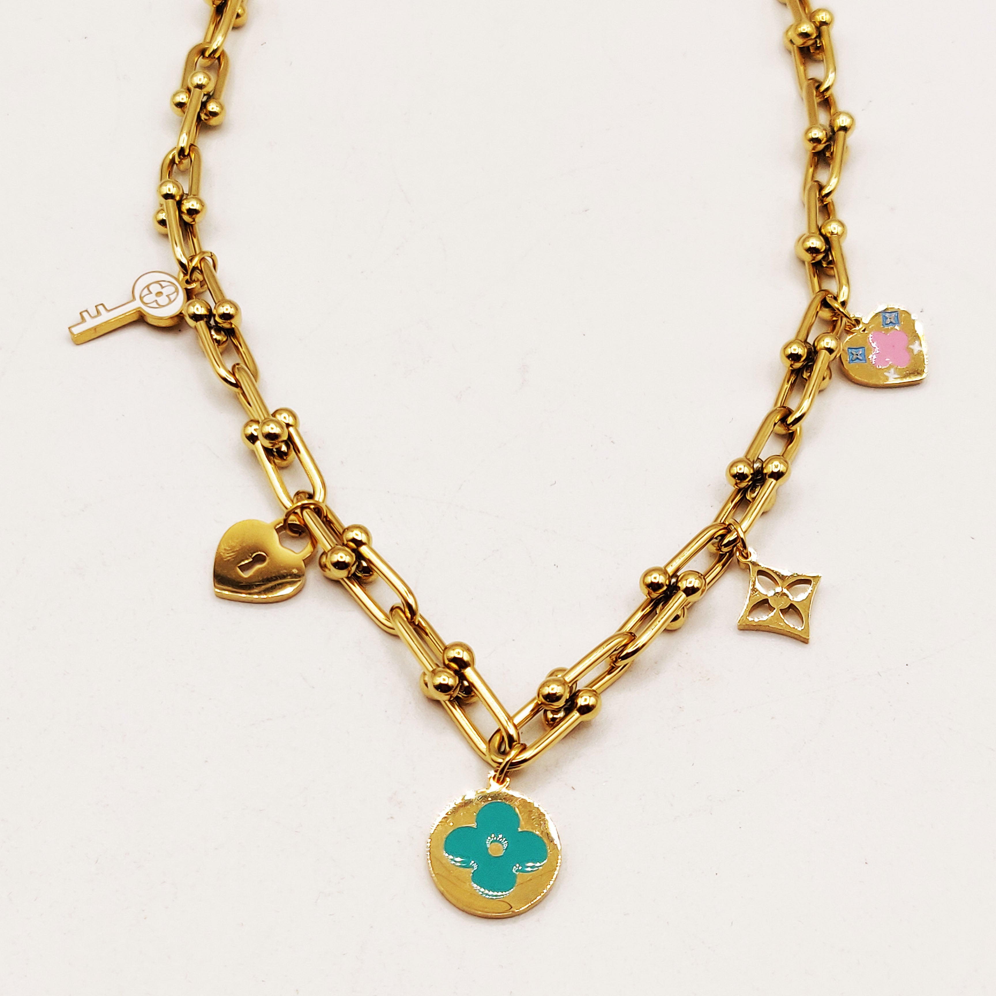 Collier T Luxe Trèfles et Étoiles Luxe