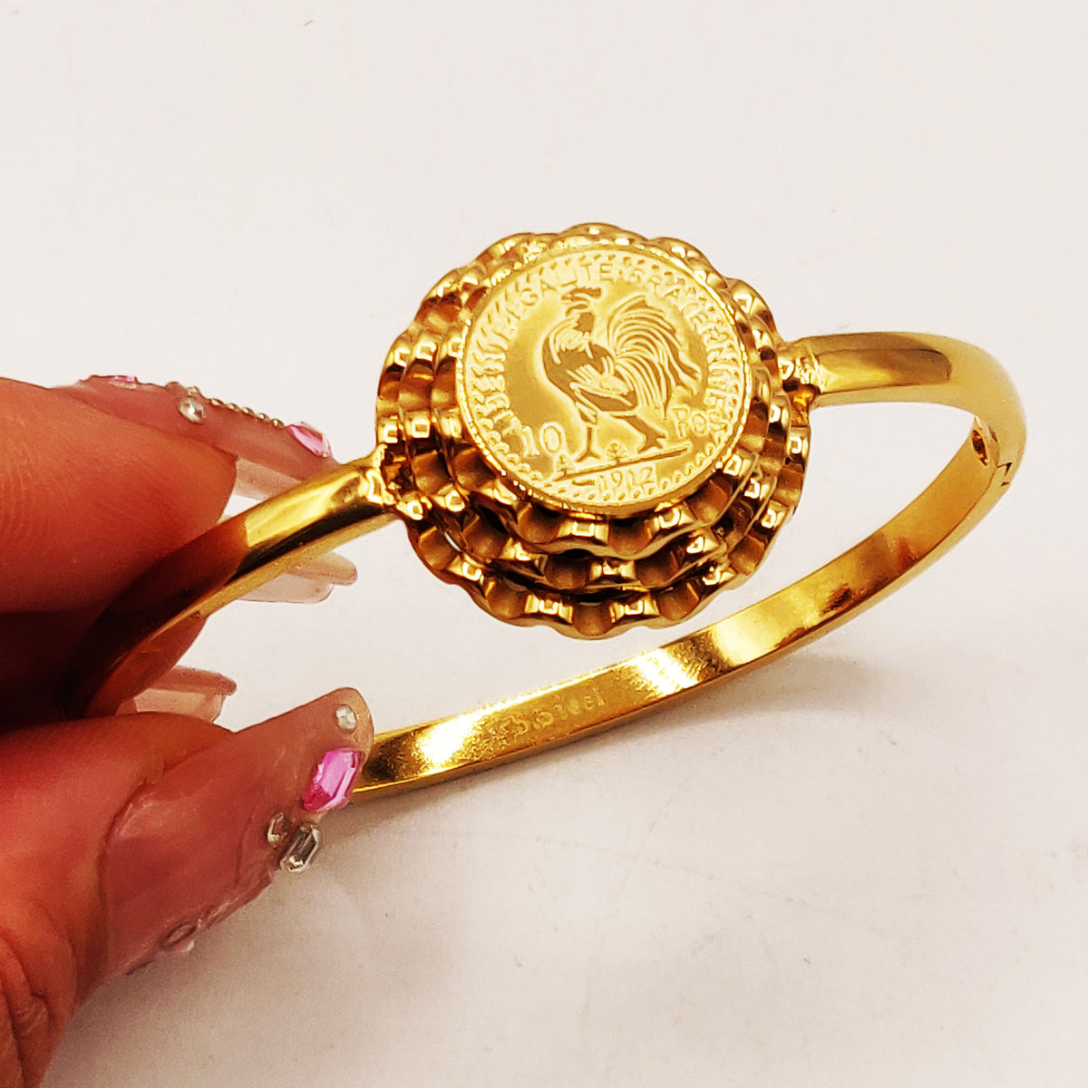 Bracelet Rigide Motif Oriental Louise Coq Luxe