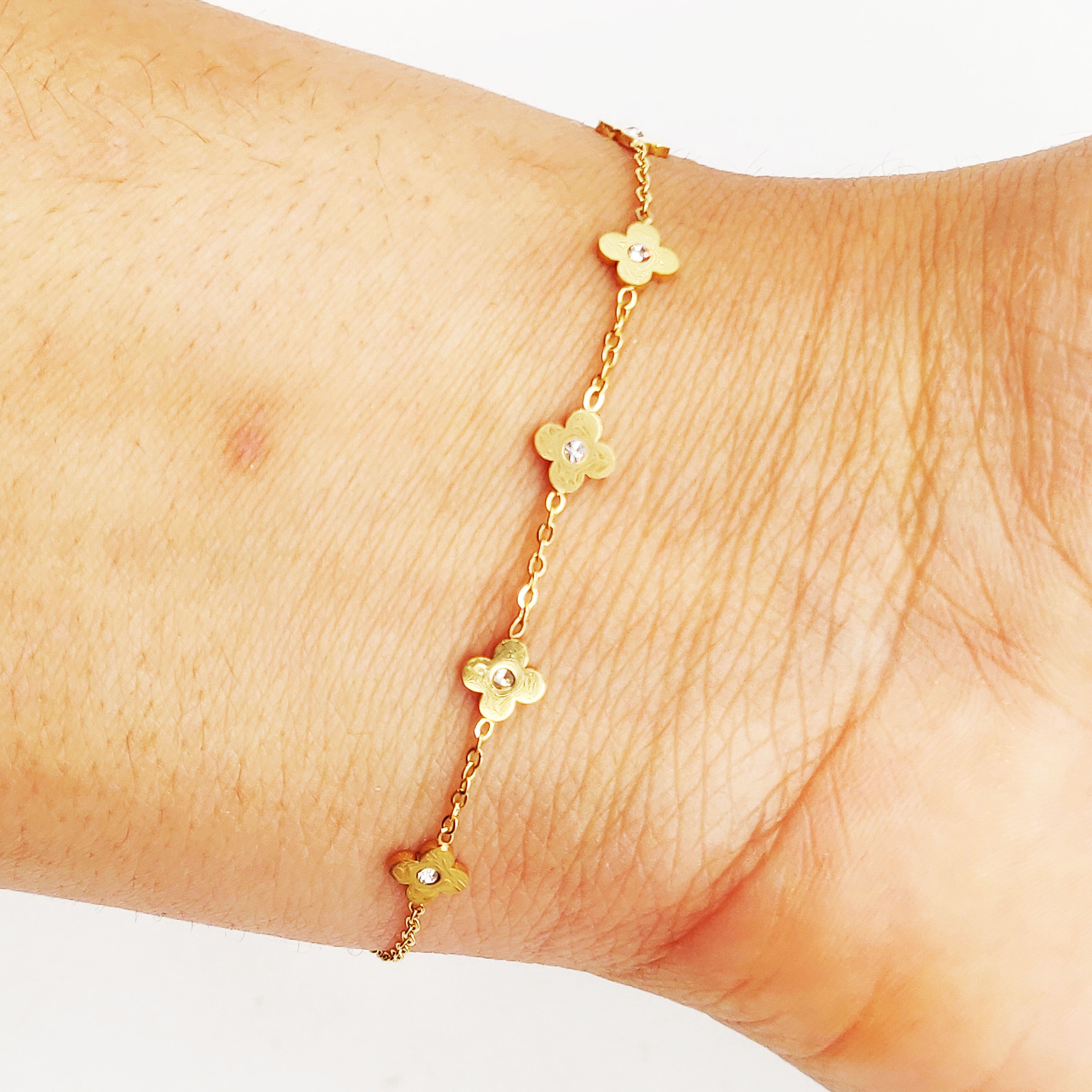 Bracelet Multi Trèfles Centre Cristaux Luxe