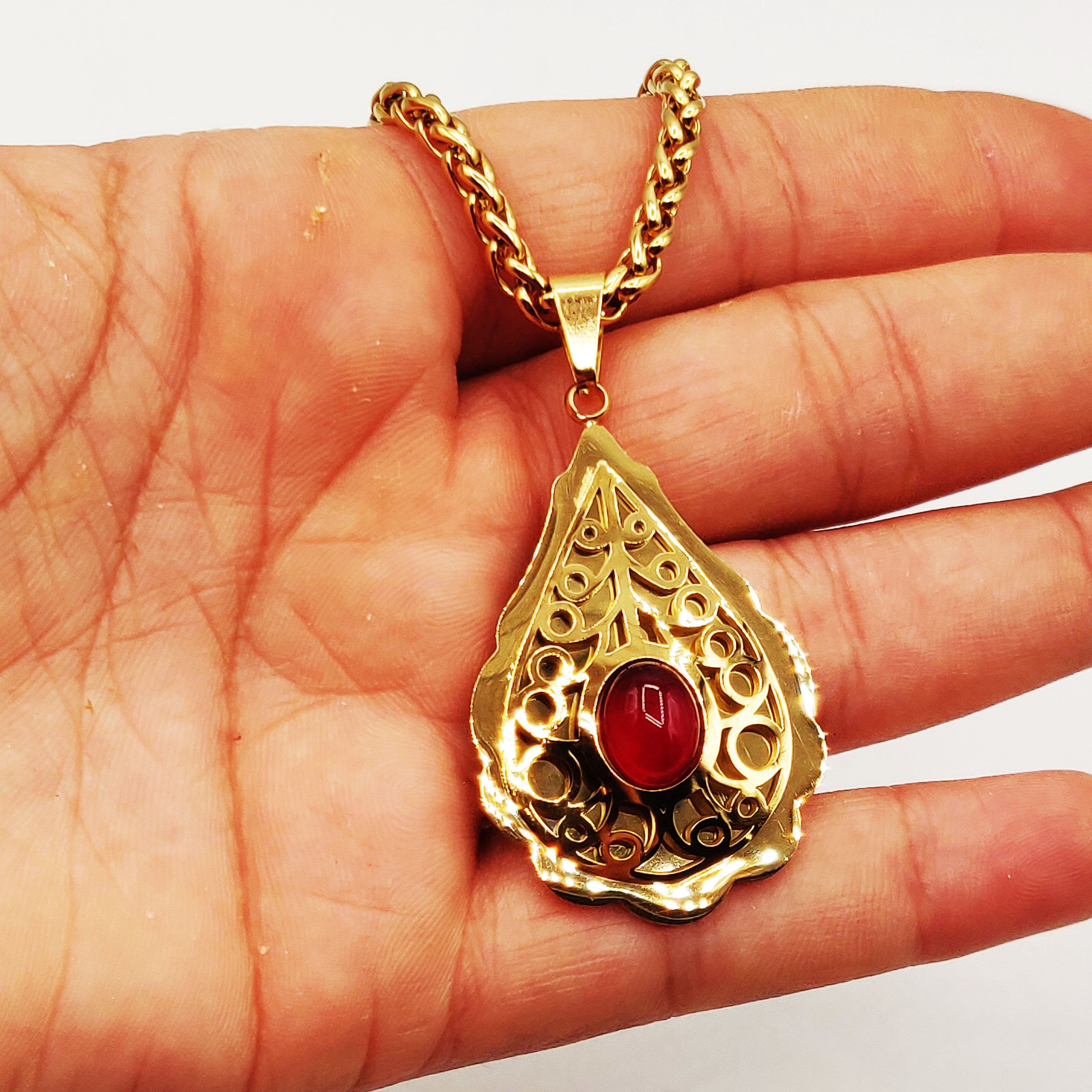 Collier Torsade Goutte Orientale Cristal Rouge Luxe