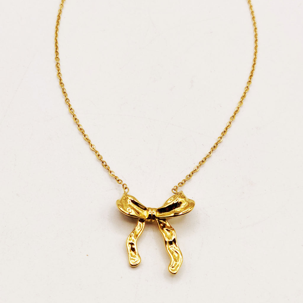 Collier Noeud Luxe