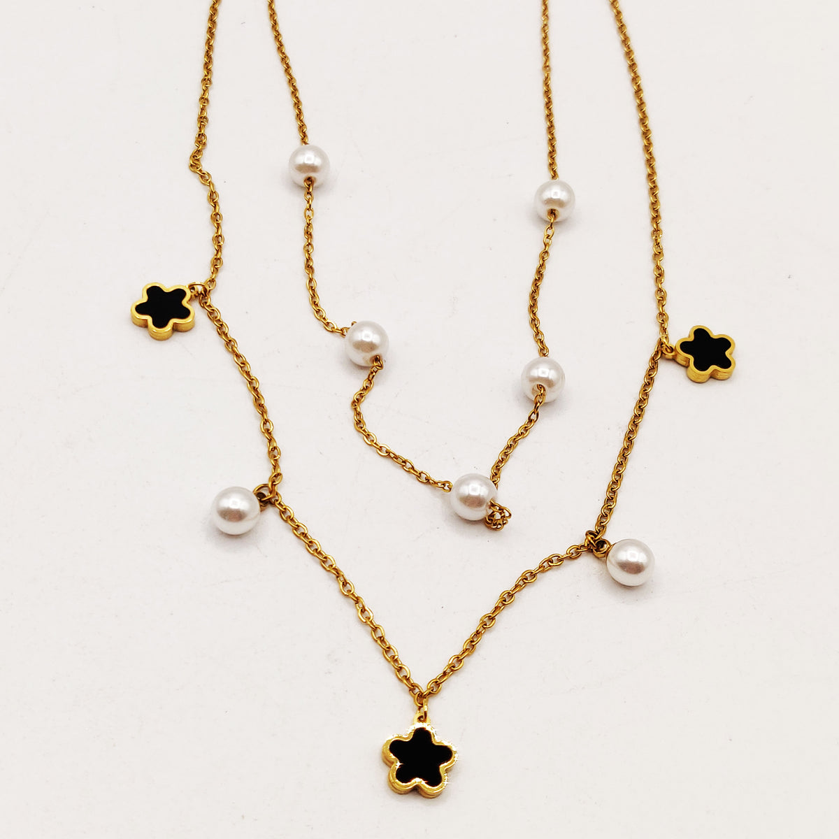 Collier Double Marguerites Noires et Perles d'imitation Blanches
