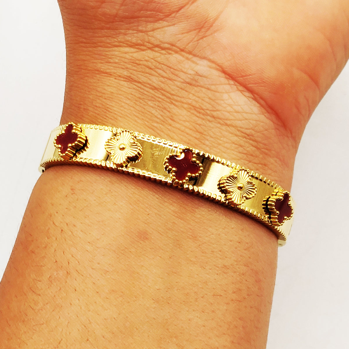 Bracelet Rigide Trèfles Dorés et Bordeaux Luxe