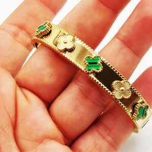 Bracelet Rigide Trèfles Dorés et Vert Luxe